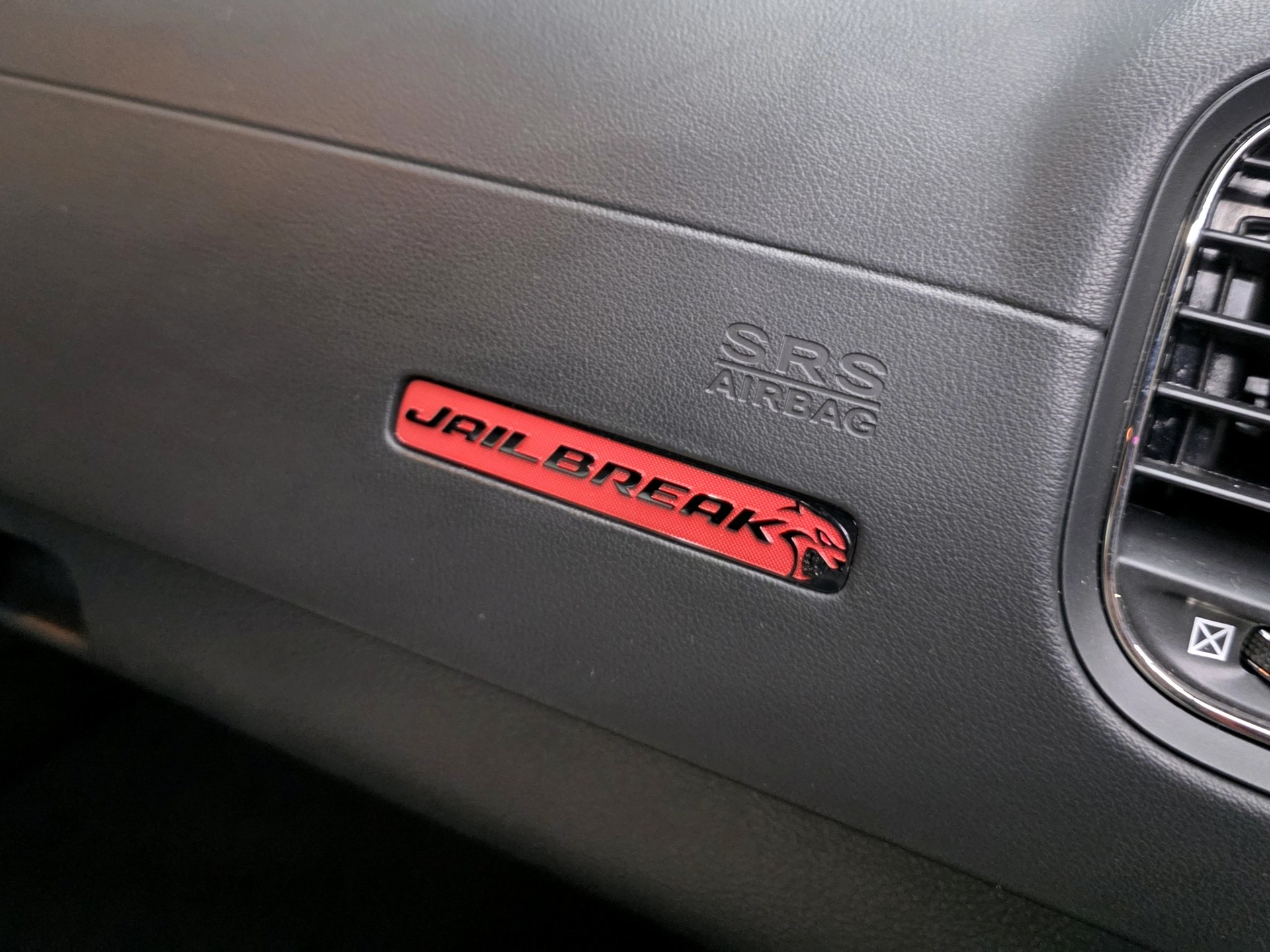 DODGE Charger 6.2 V8 SRT Hellcat JAILBREAK-image-17