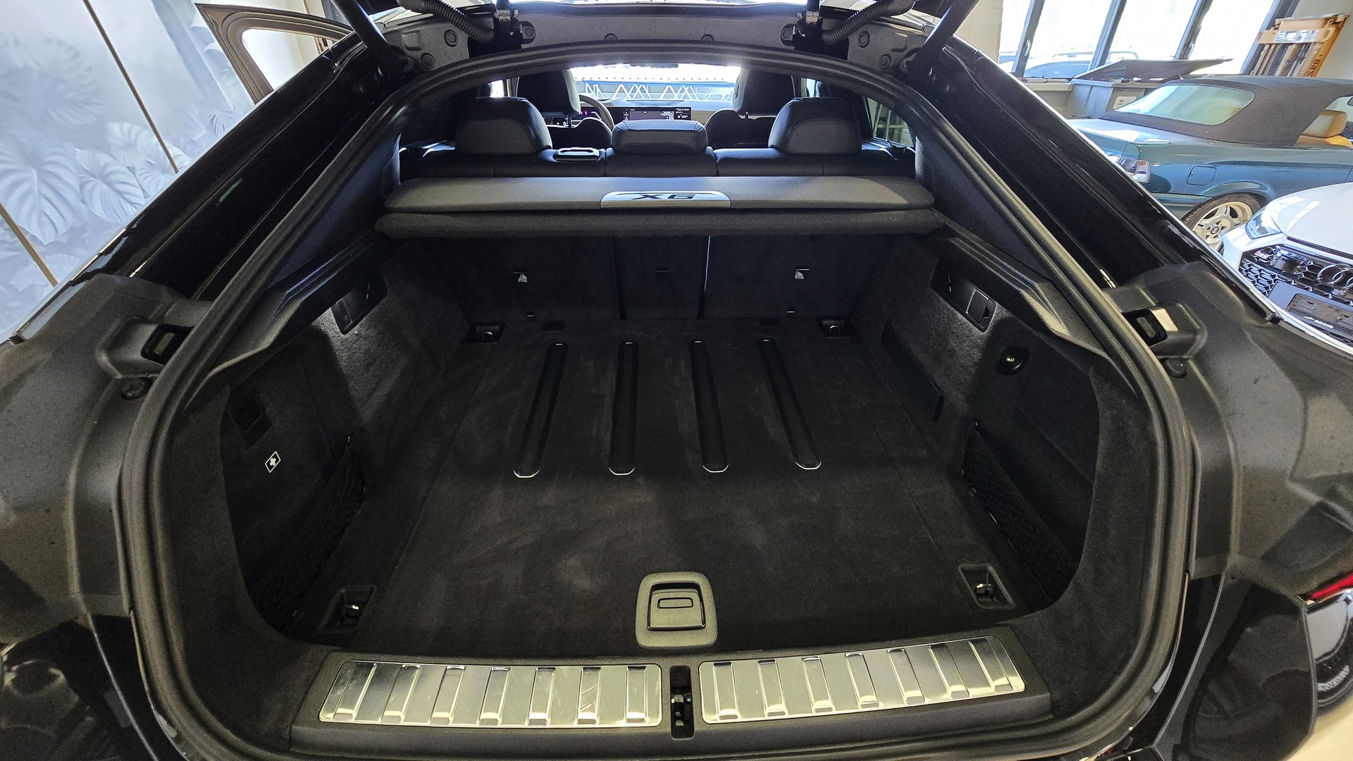 BMW X6 xDrive 48V 30d M Sport Pro Steptronic-image-16