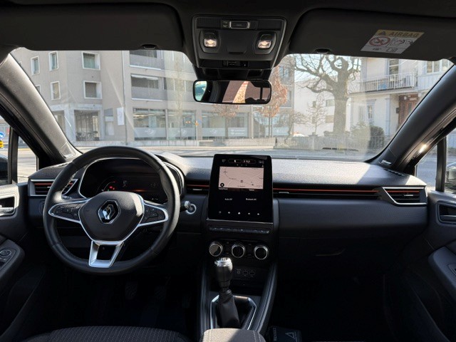 RENAULT Clio 1.0 TCe Intens-image-5
