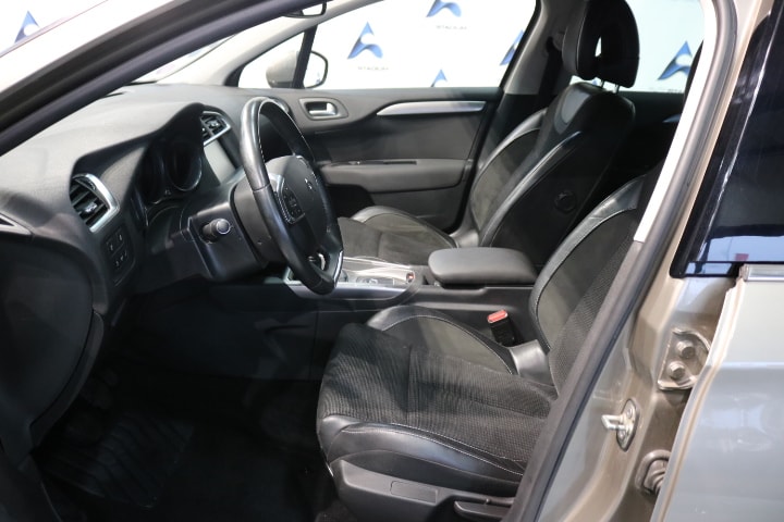 CITROEN C4 1.2 Pure Tech Feel Edition-image-4