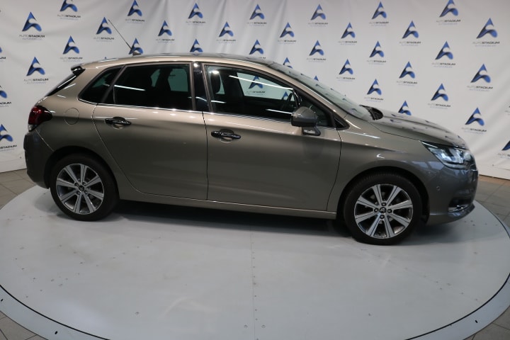 CITROEN C4 1.2 Pure Tech Feel Edition-image-7