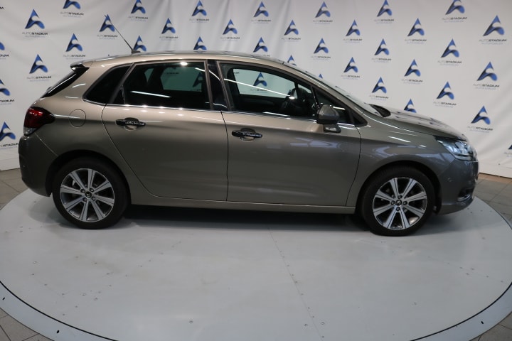 CITROEN C4 1.2 Pure Tech Feel Edition-image-6