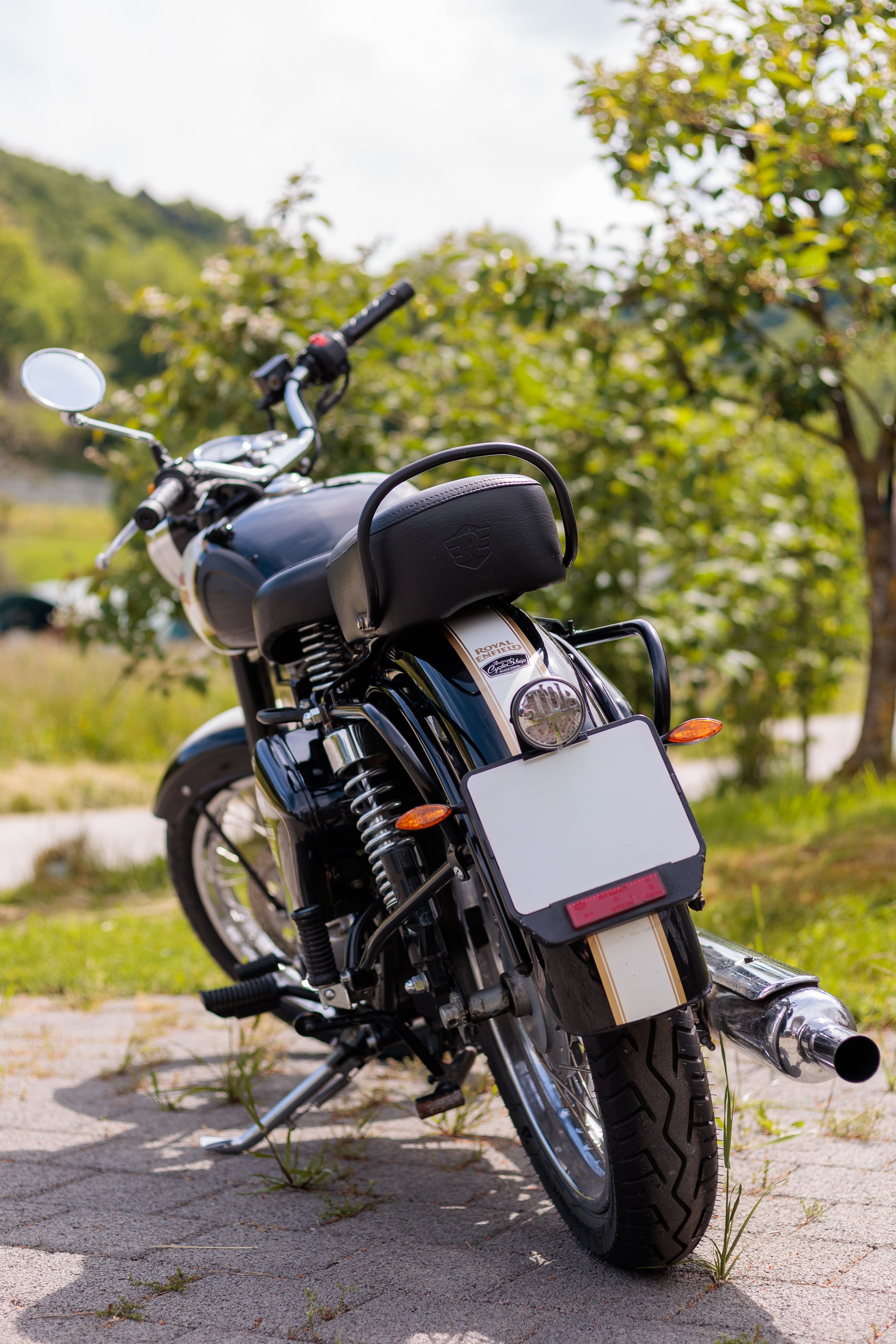 ROYAL ENFIELD Bullet Classic EFI-image-4