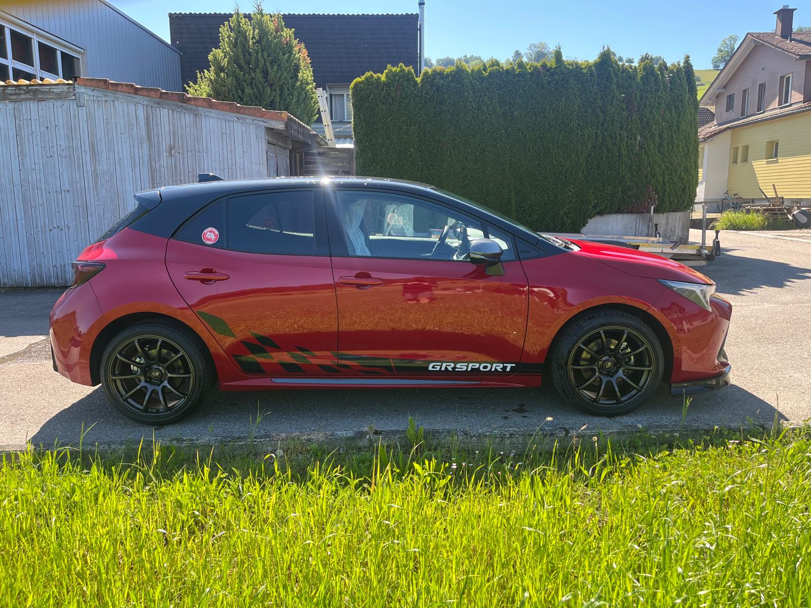 TOYOTA Corolla 2.0 HSD GR Sport e- CVT-image-6