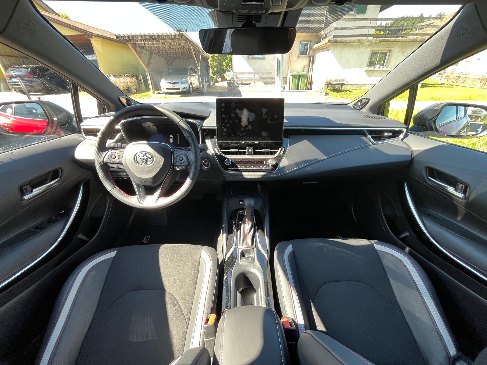 TOYOTA Corolla 2.0 HSD GR Sport e- CVT-image-12