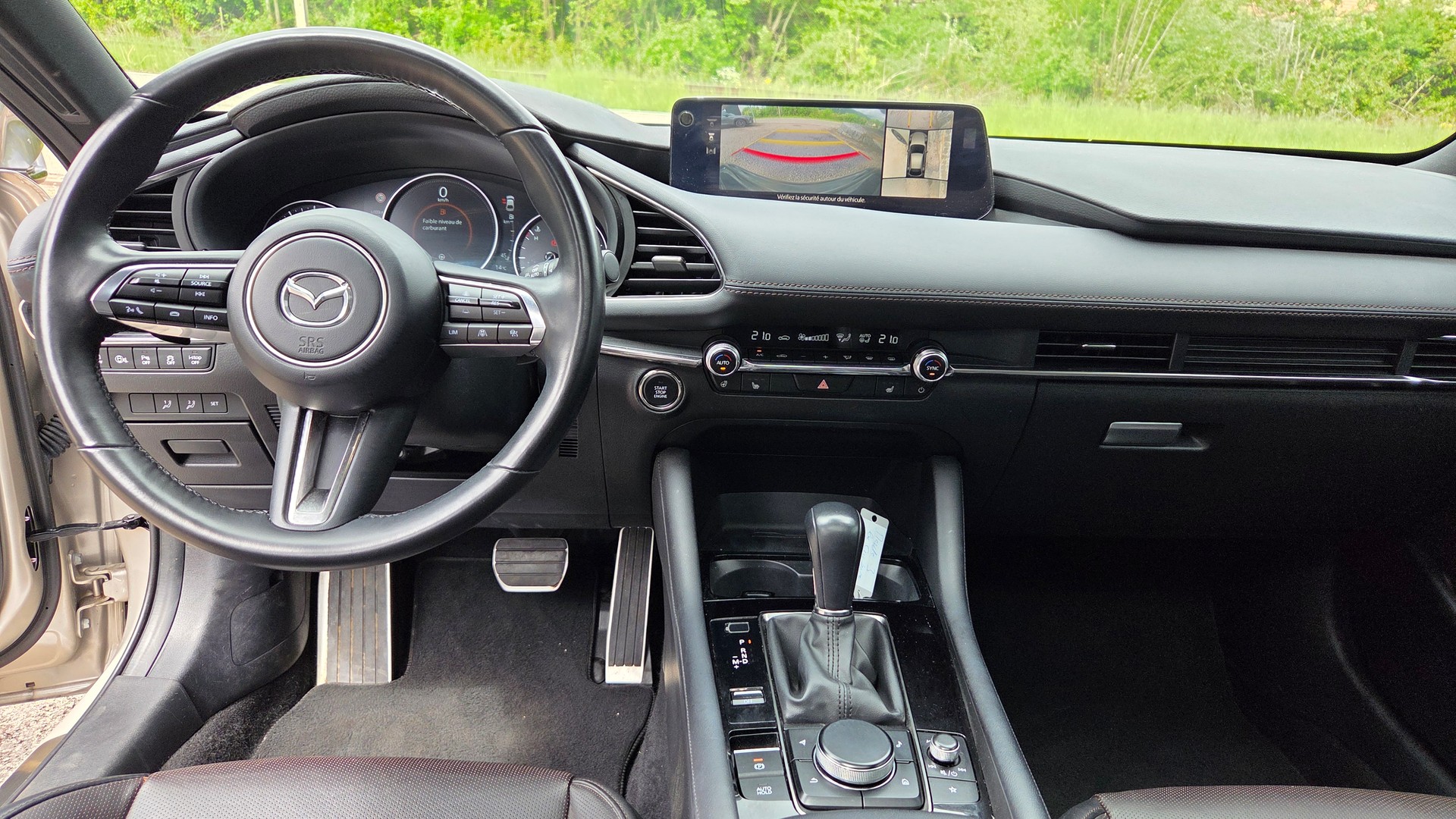 MAZDA 3 Hatchback SKYACTIV-X M Hybrid 186 Takumi Automat-image-13