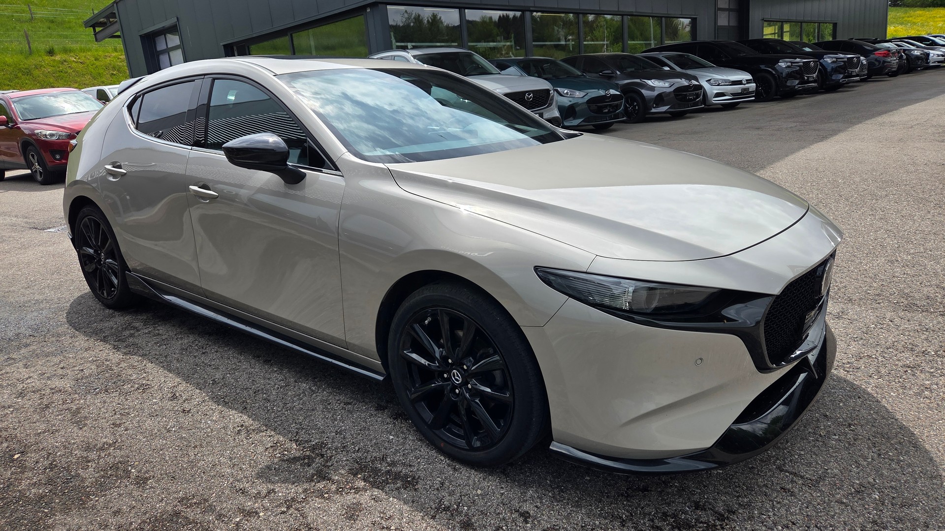 MAZDA 3 Hatchback SKYACTIV-X M Hybrid 186 Takumi Automat-image-3