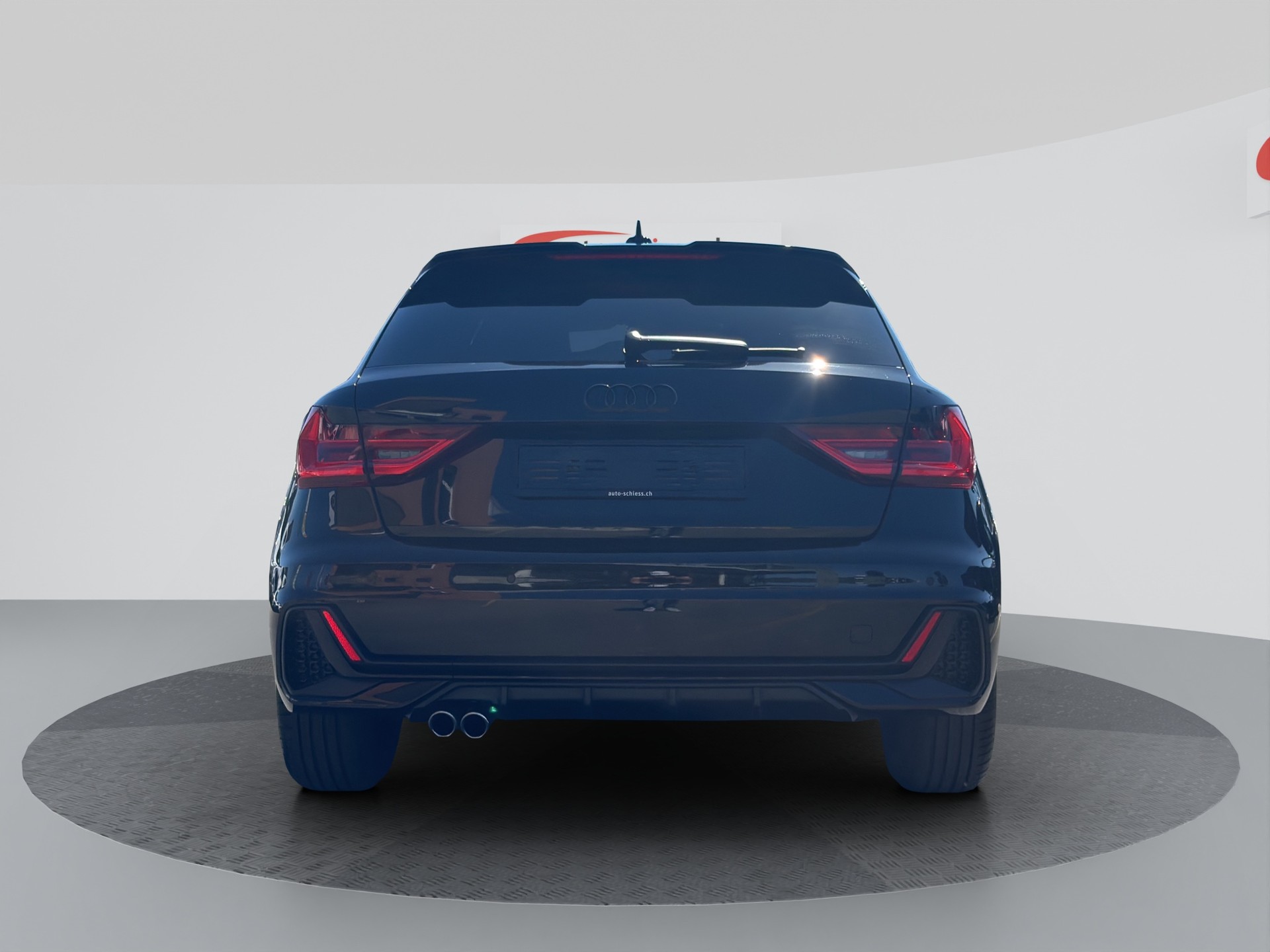 AUDI A1 Sportback 40 TFSI S Line Schwarz Optik S-tronic-image-3