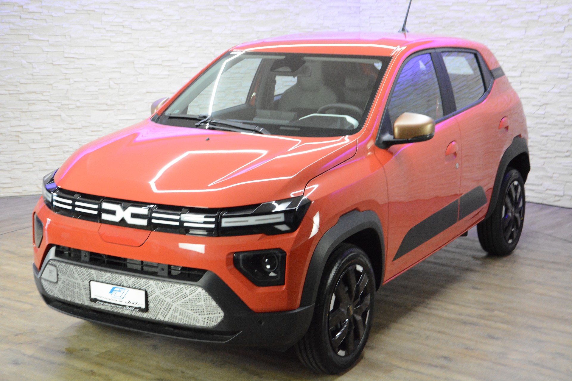 DACIA Spring Extreme *CCS-Ladeanschluss*-image-6