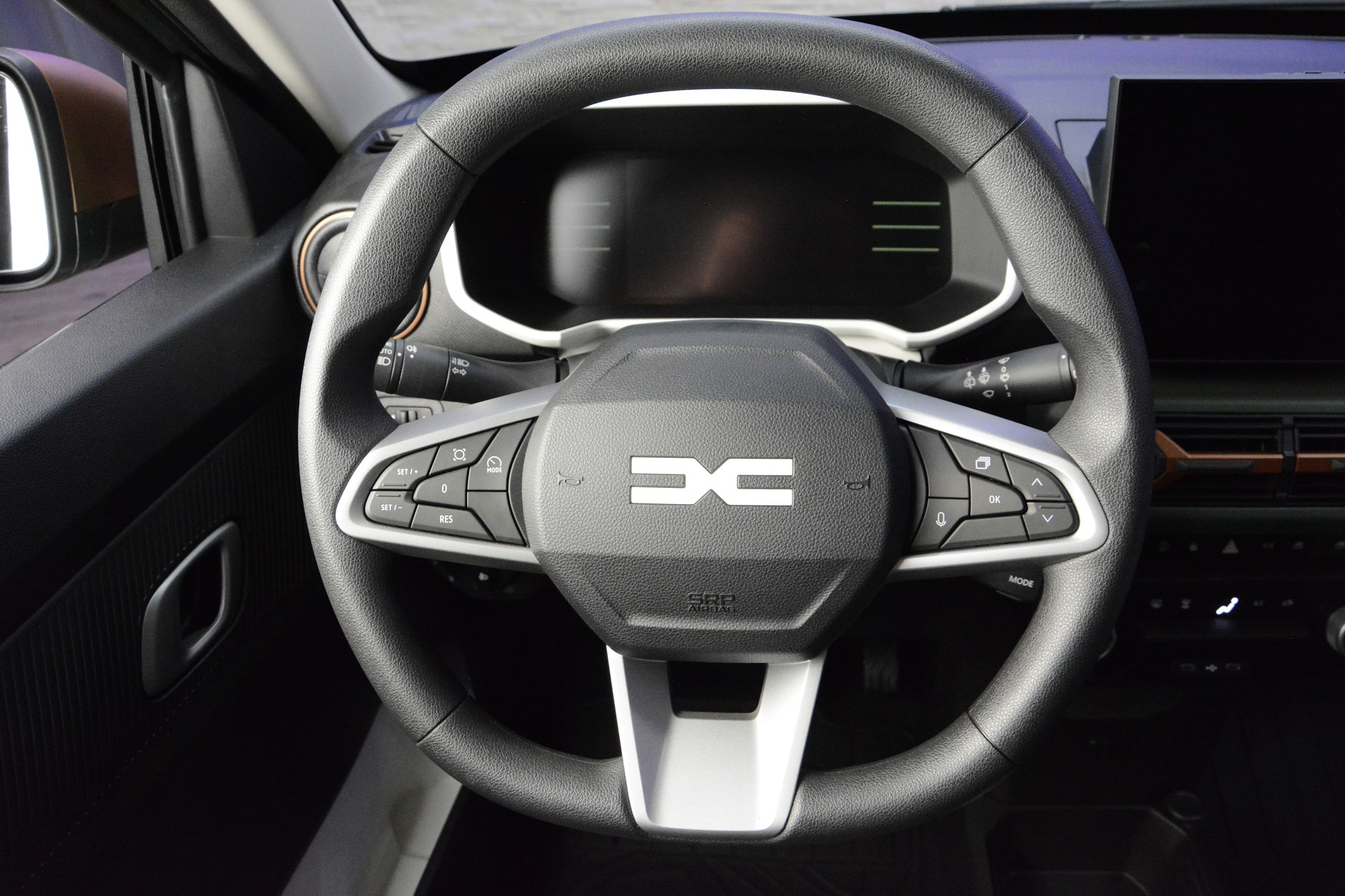 DACIA Spring Extreme *CCS-Ladeanschluss*-image-11