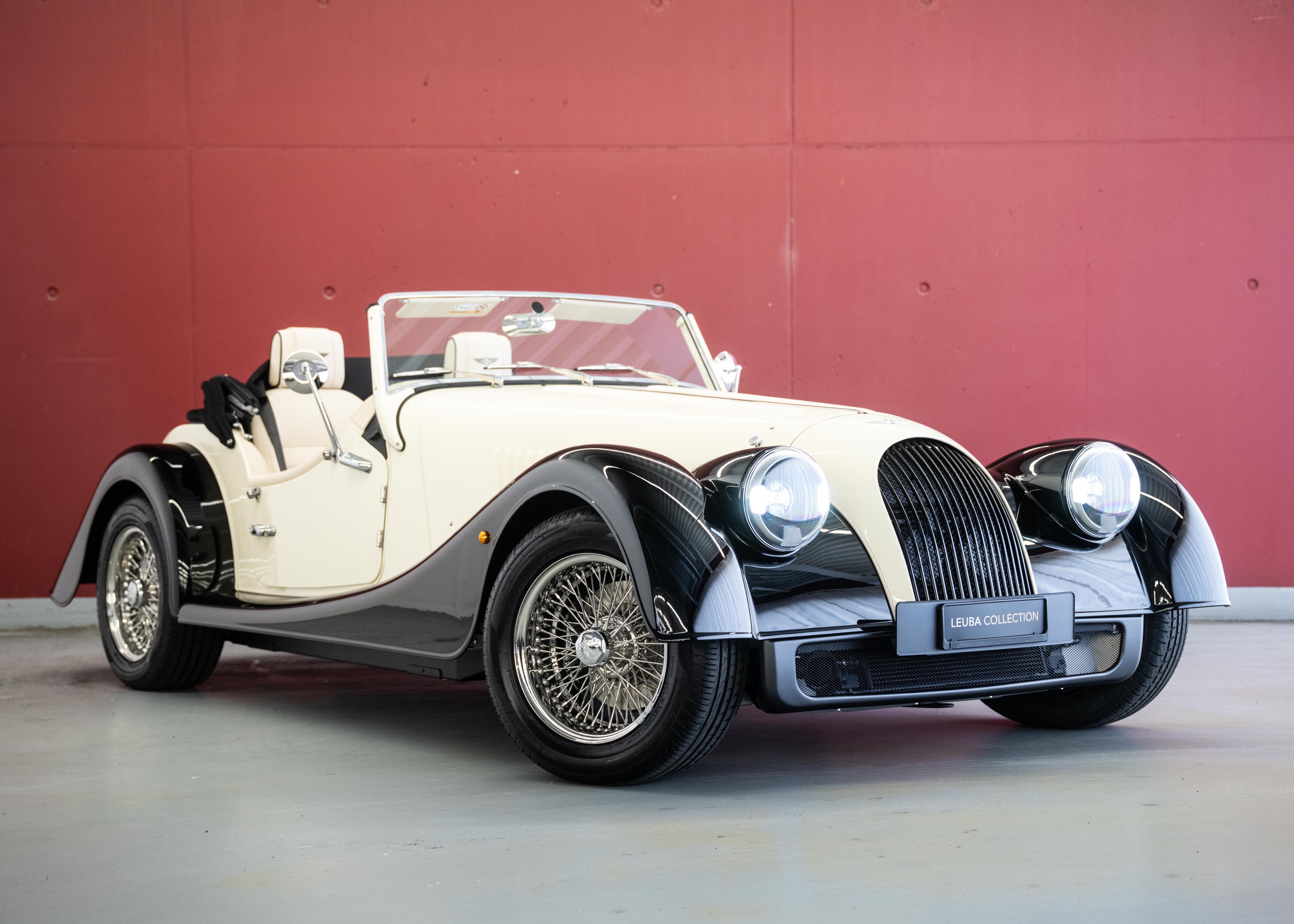 Photo MORGAN 4-4 Plus Four 2.0 Automatic (Swiss new car, Two-tone Morgan paint, 30-month factory warranty)