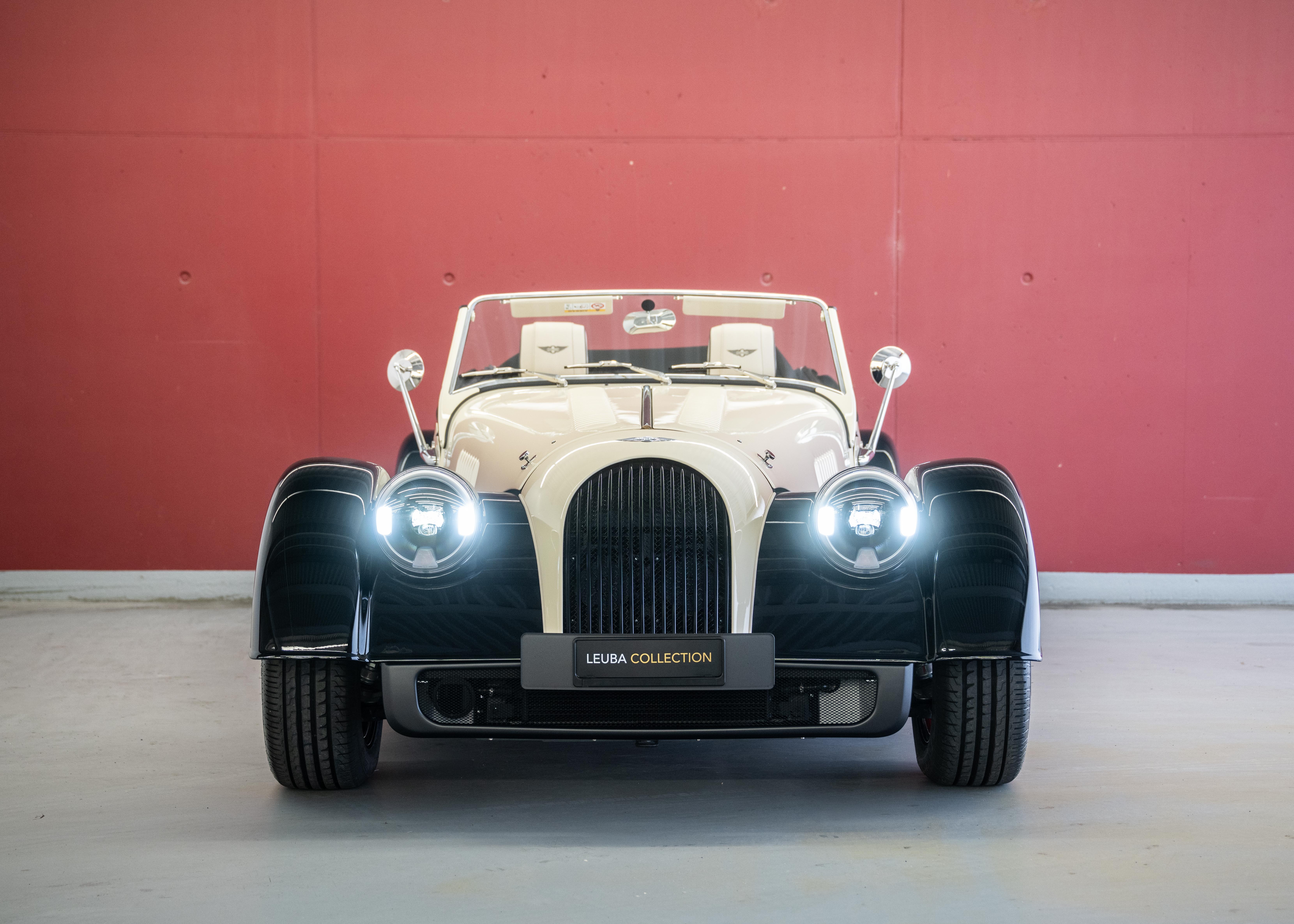 Image MORGAN 4-4 Plus Four 2.0 Automatic (Swiss new car, Two-tone Morgan paint, 30-month factory warranty)