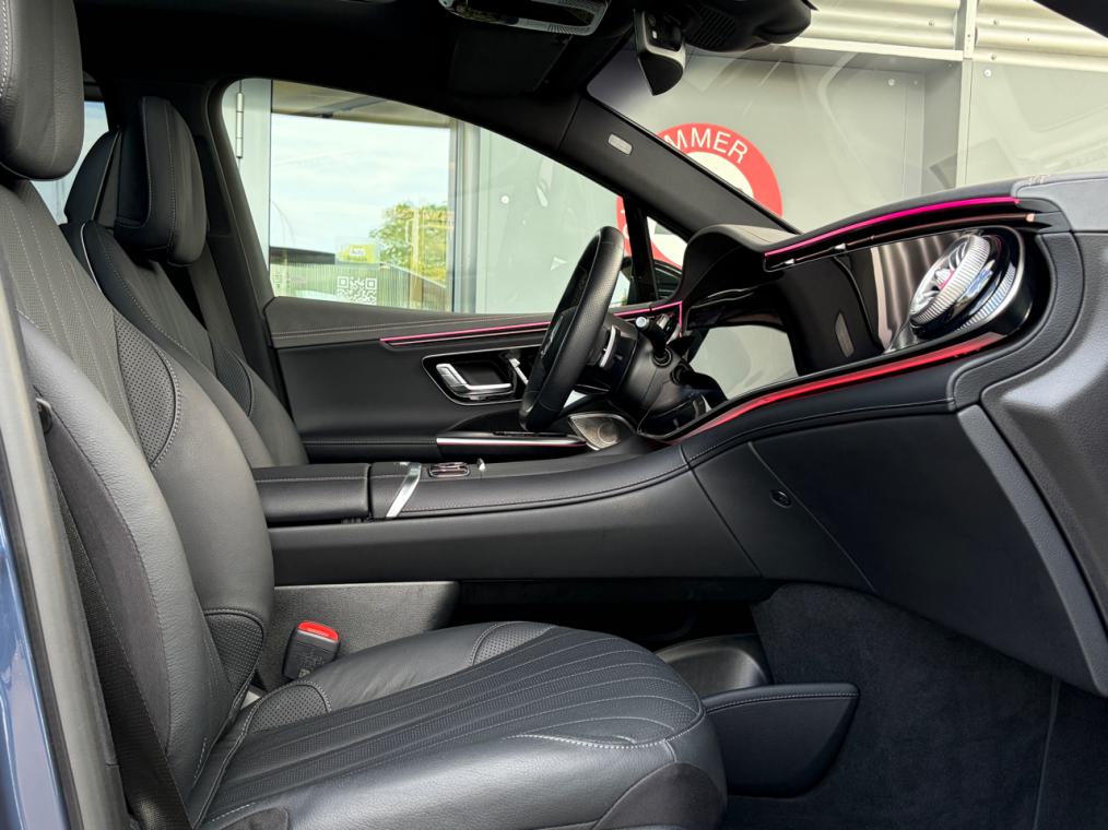 MERCEDES-BENZ EQE SUV 500 4 Matic Executive Edition-image-11
