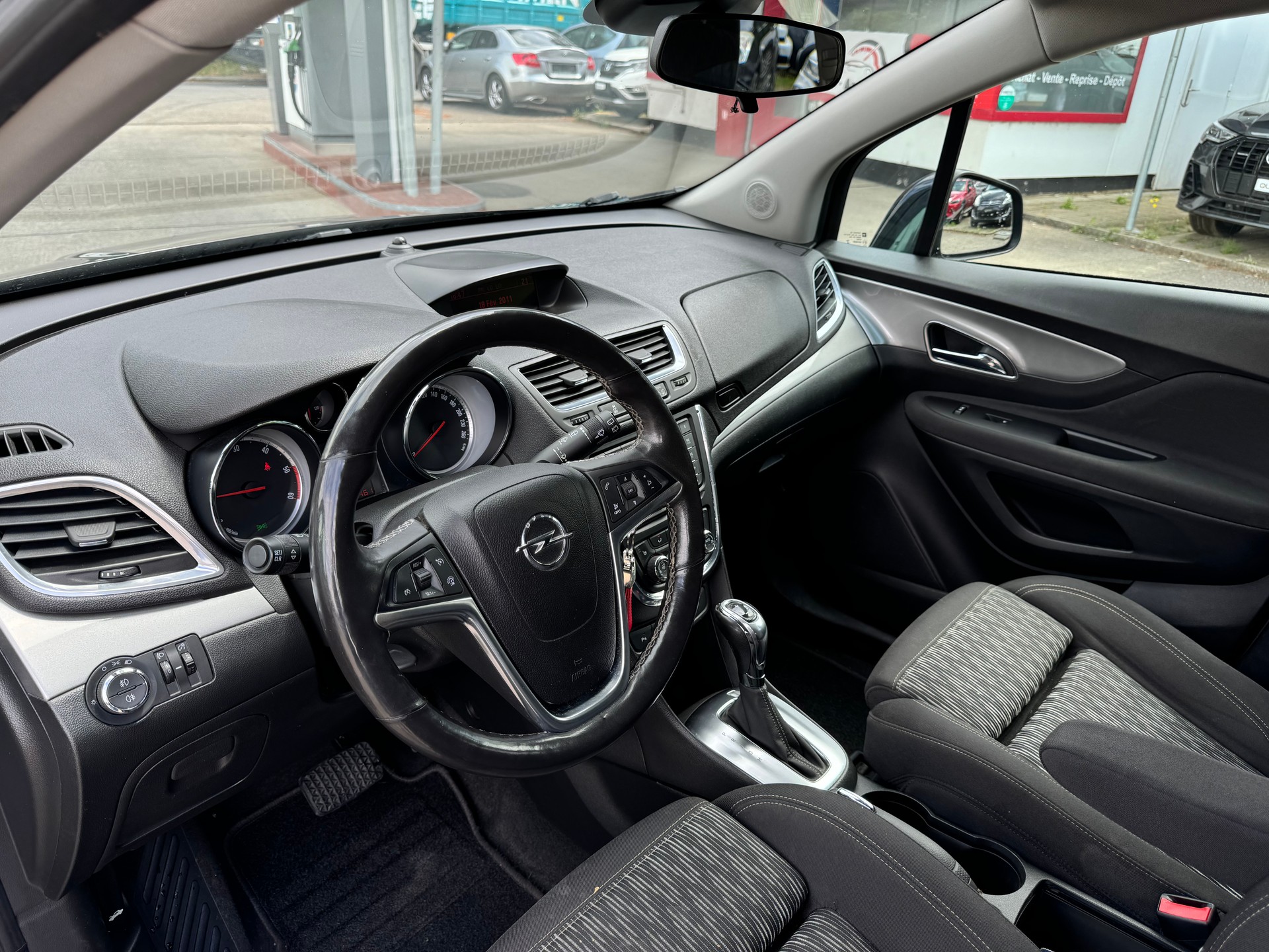 OPEL Mokka 1.7 CDTi Drive 2WD Automatic-image-10