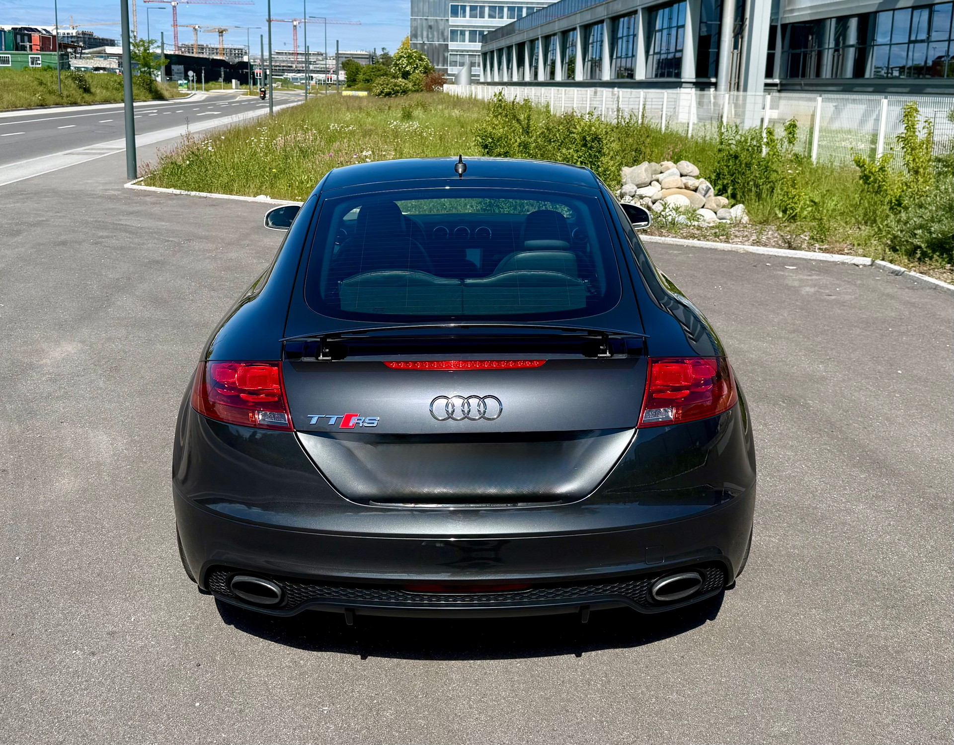 AUDI TT RS-image-2