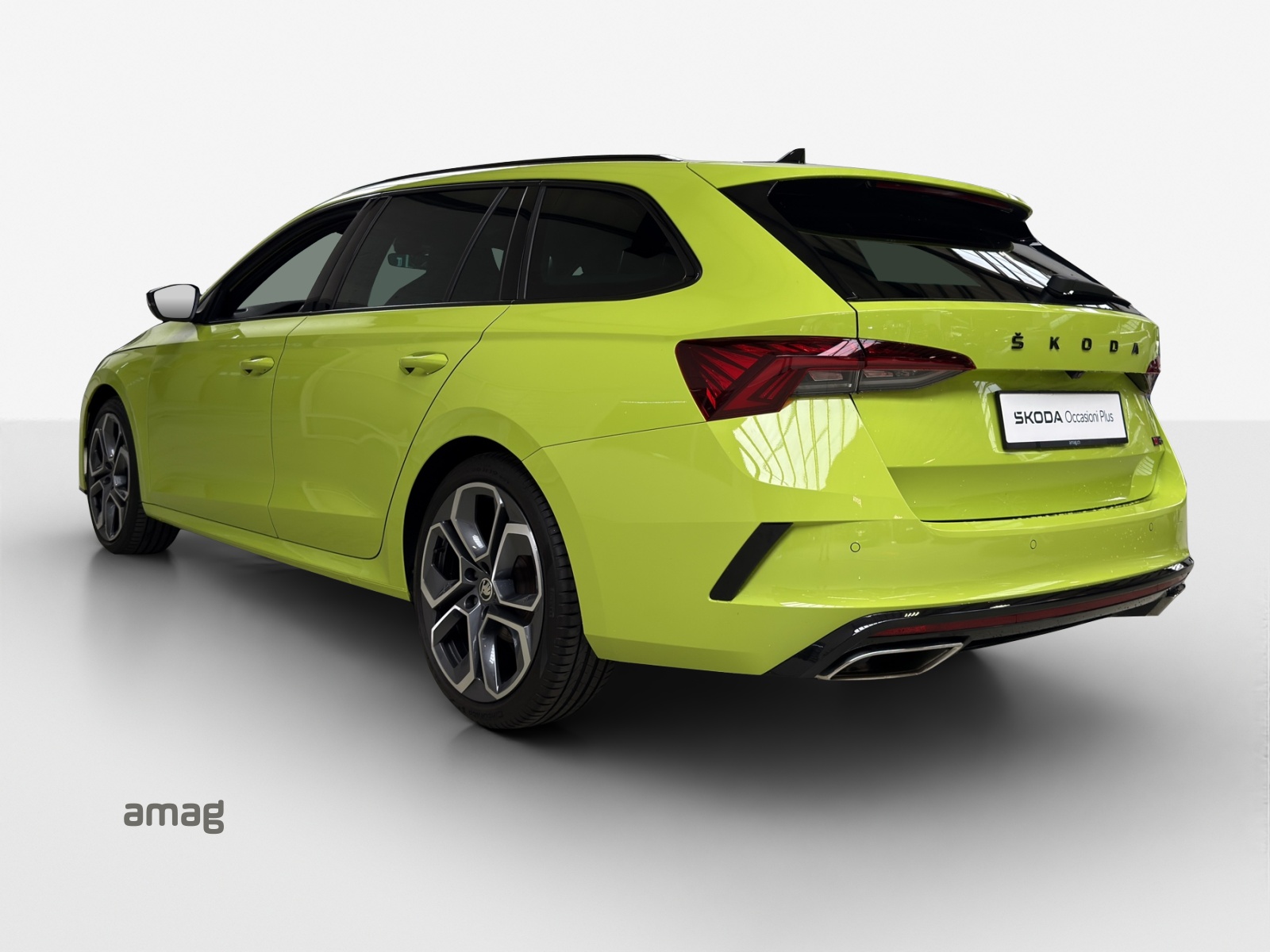 SKODA Octavia Combi 2.0 TDI DSG RS 4x4-image-2
