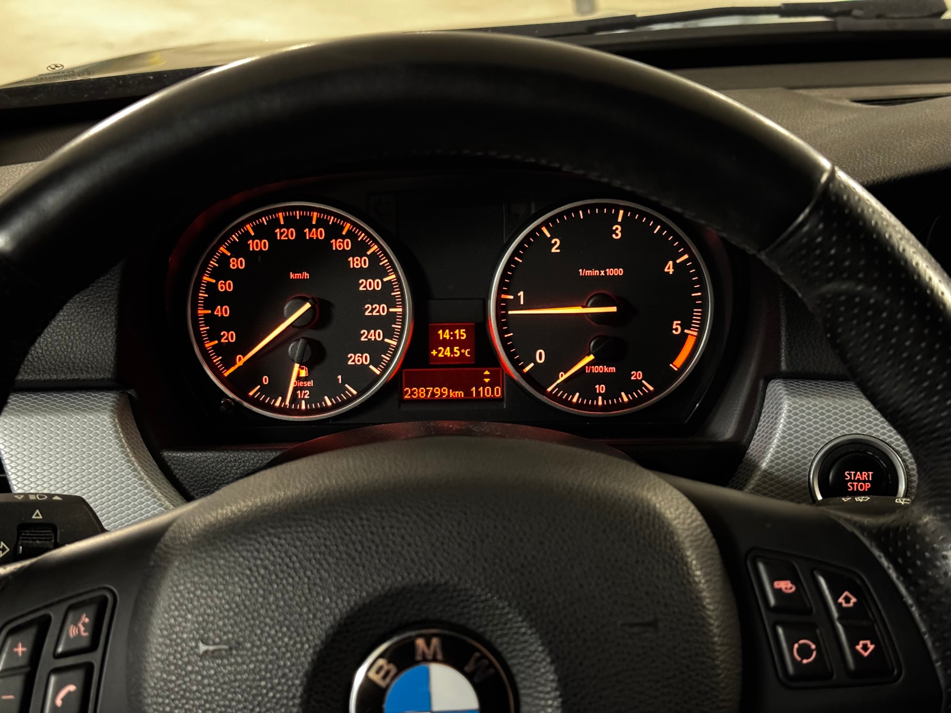 BMW 320d xDrive-image-5
