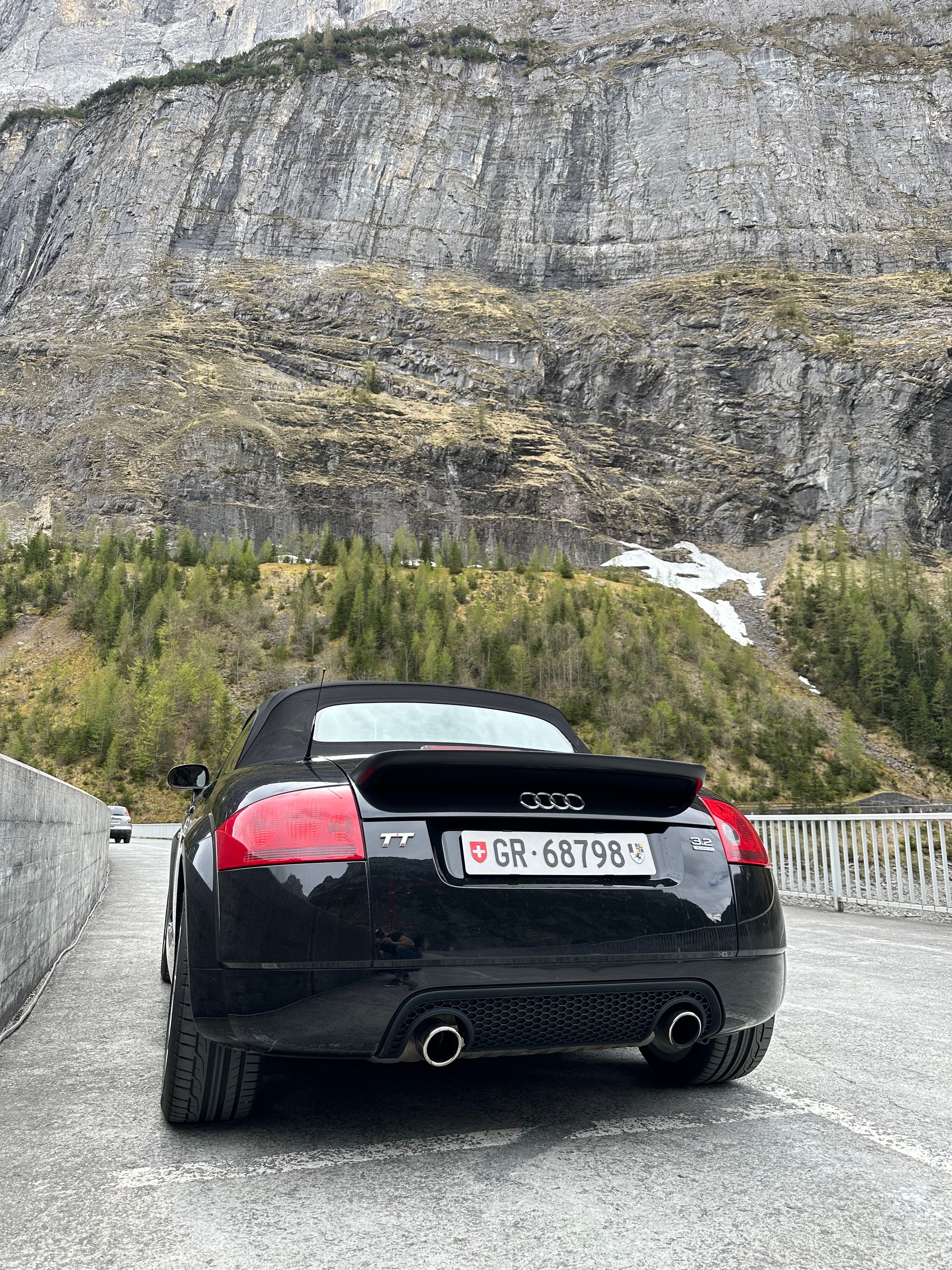 AUDI 3.2 V6 quattro DSG-image-2