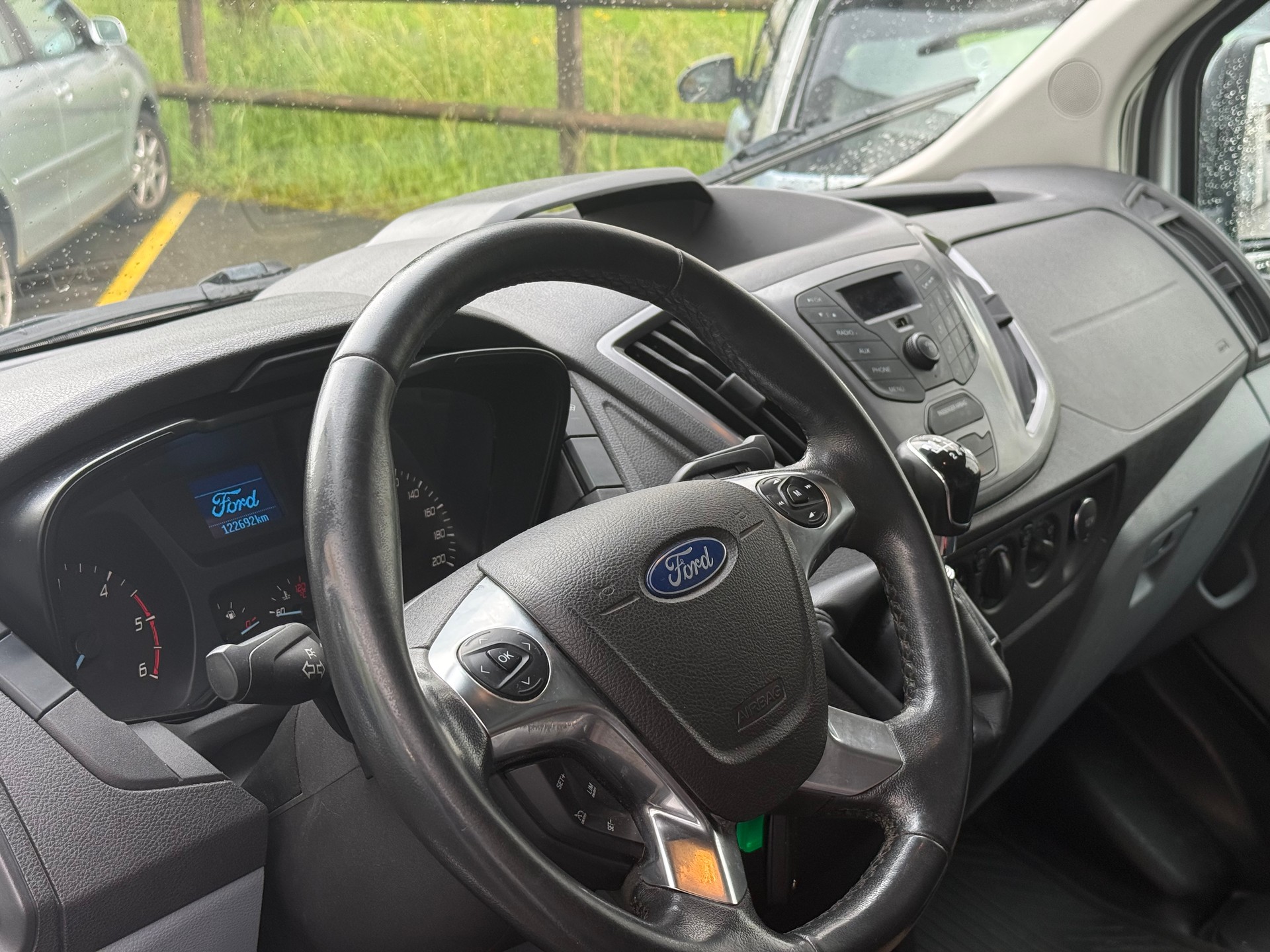 FORD Transit Van 350 L3H2 Trend RWD-image-6