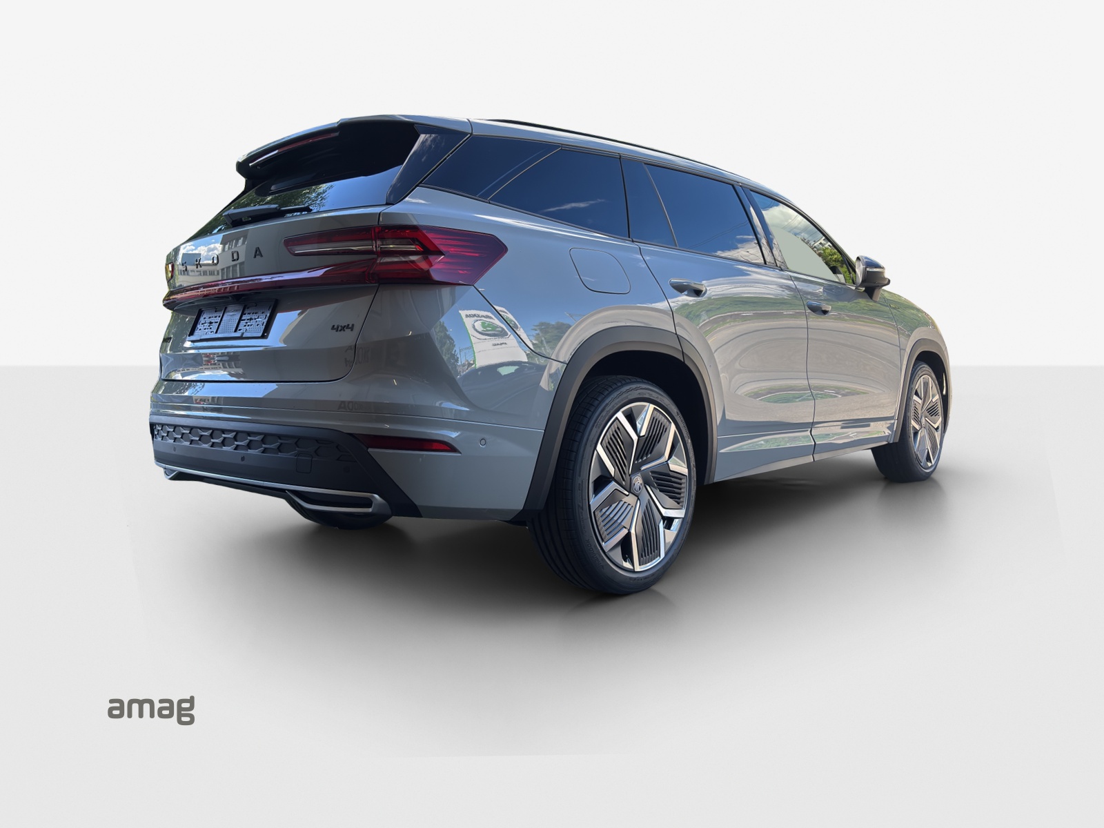 SKODA Kodiaq 2.0 TSI Sportline 4x4-image-1