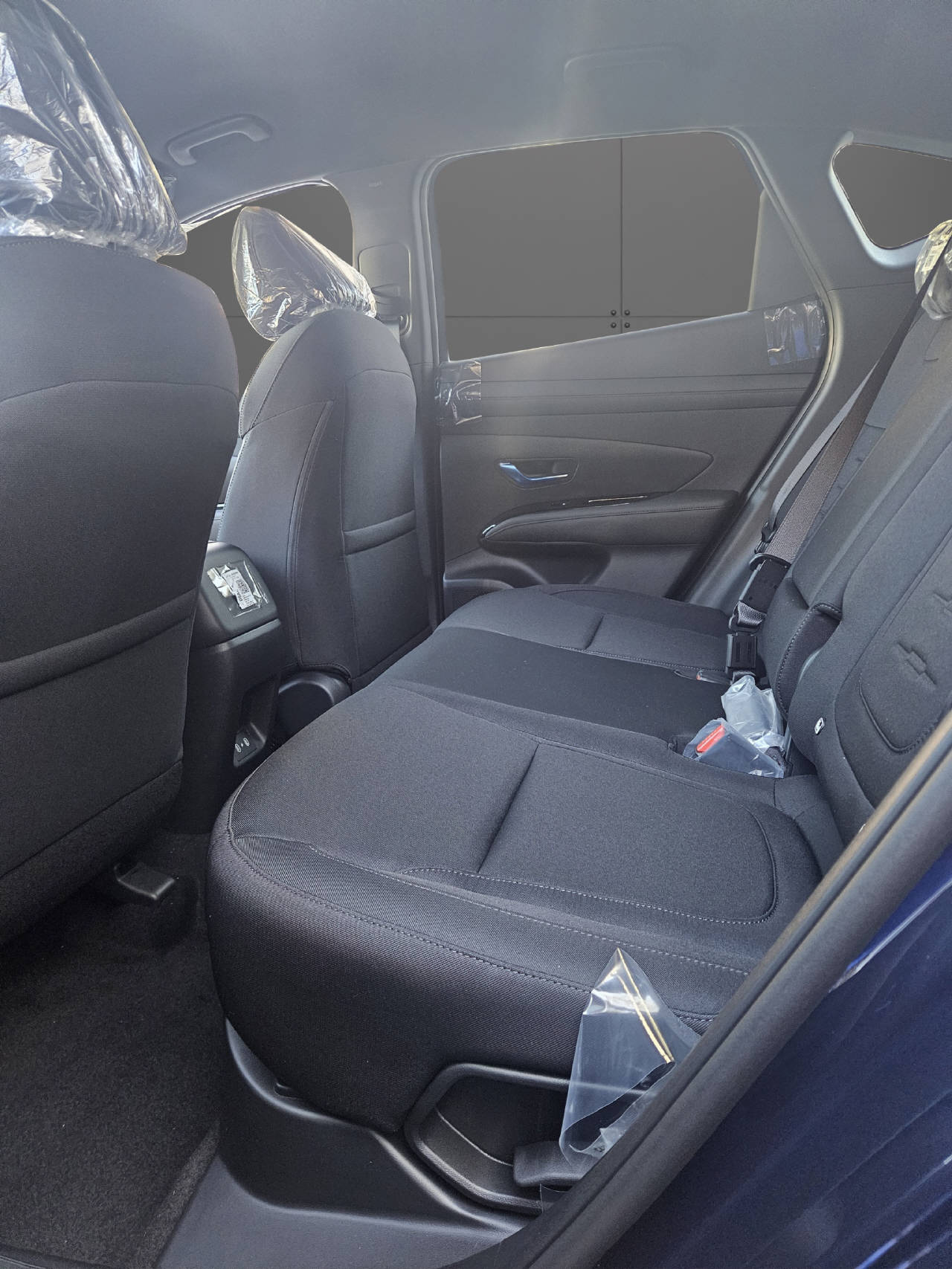 HYUNDAI Tucson 1.6 T-GDi HEV Origo Blackline 4WD-image-3