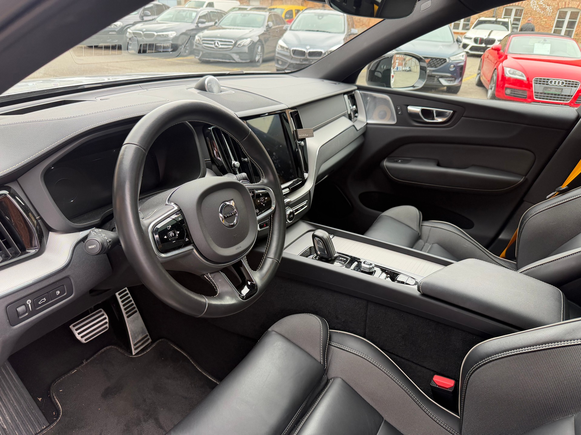 VOLVO XC60 T8 eAWD Polestar Geartronic-image-10