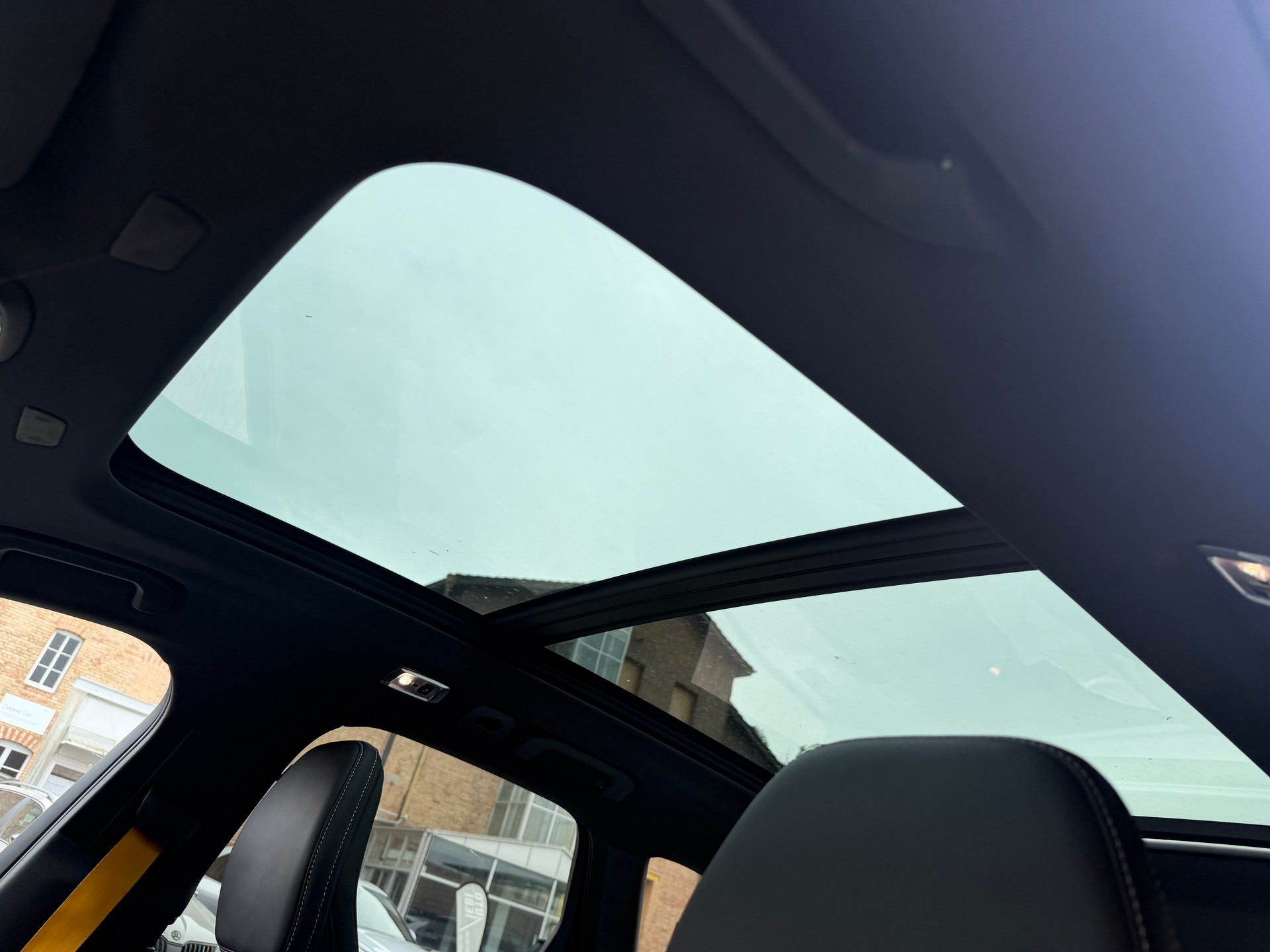 VOLVO XC60 T8 eAWD Polestar Geartronic-image-11