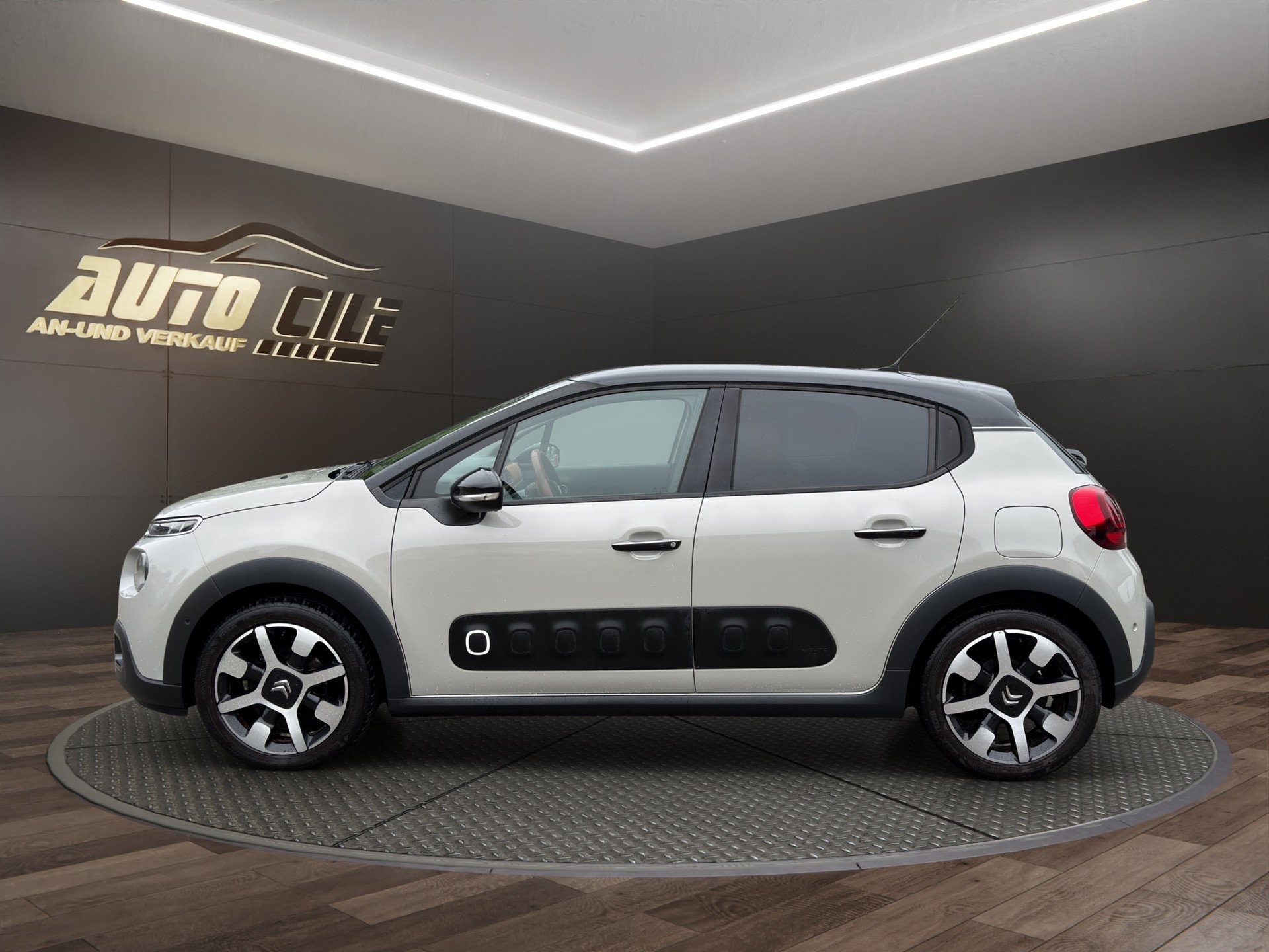 CITROEN C3 1.2i PureTech Feel EAT-image-3
