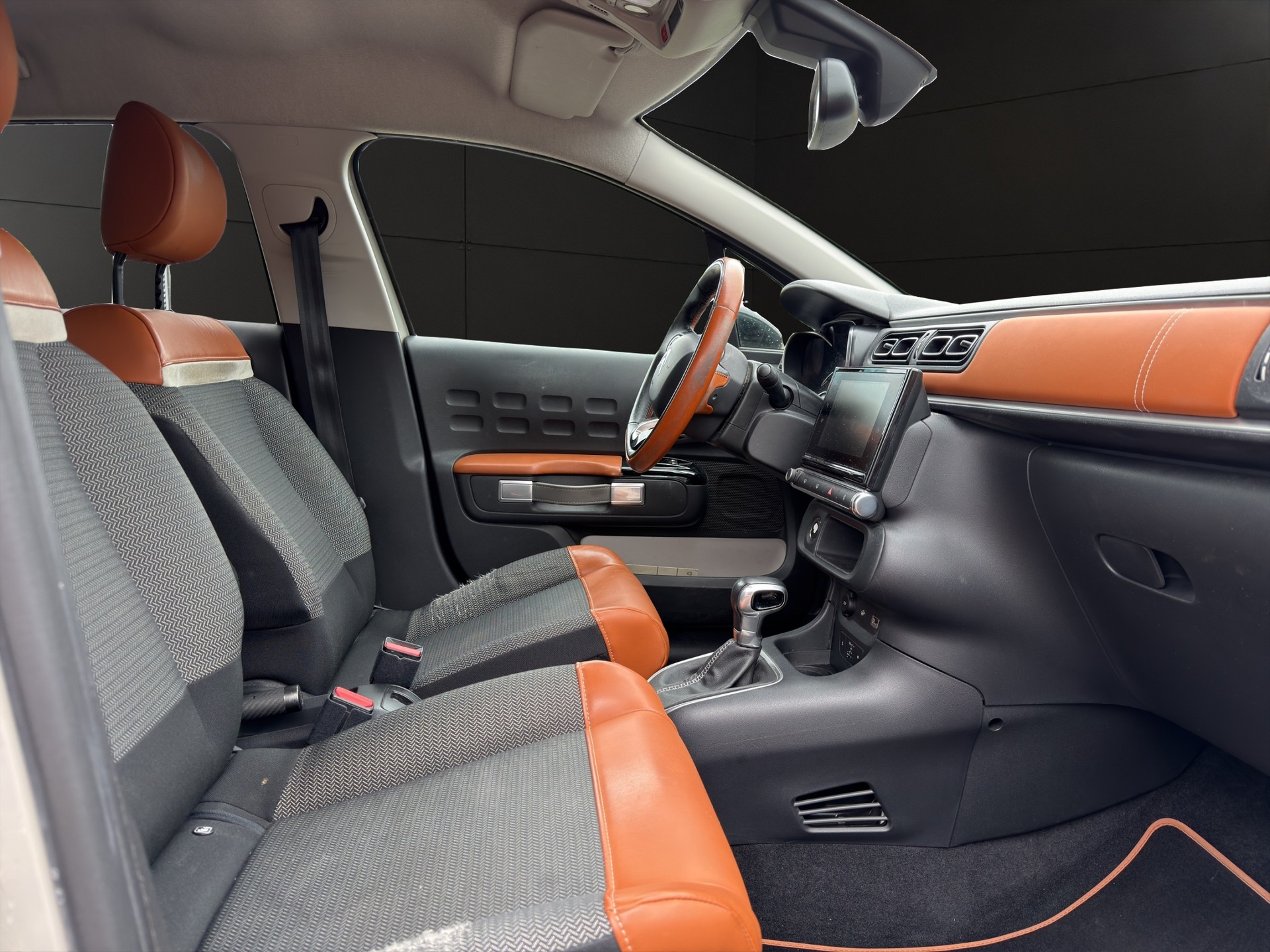 CITROEN C3 1.2i PureTech Feel EAT-image-8