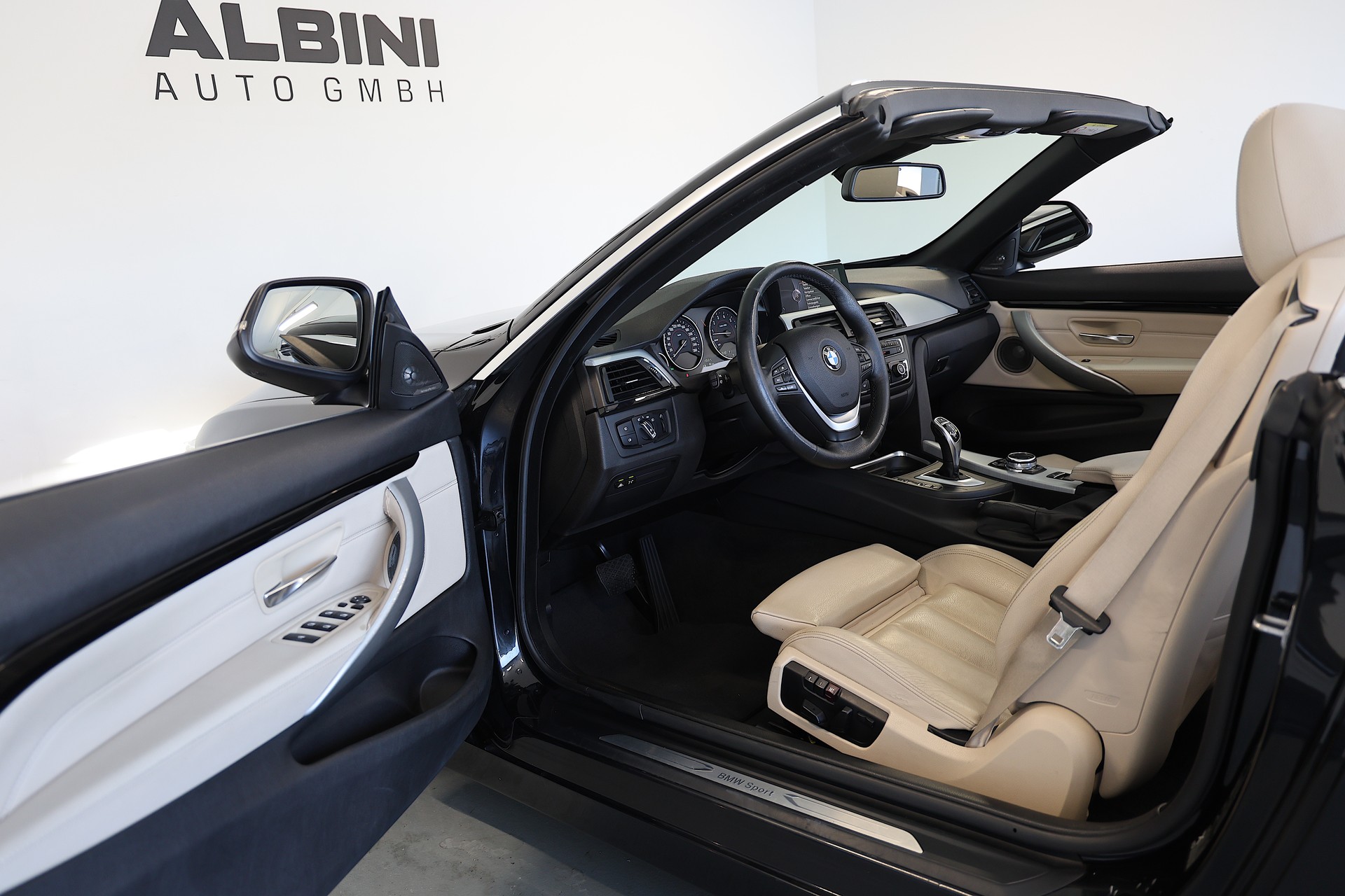 BMW 435i Cabriolet xDrive Sport Line Steptronic-image-5