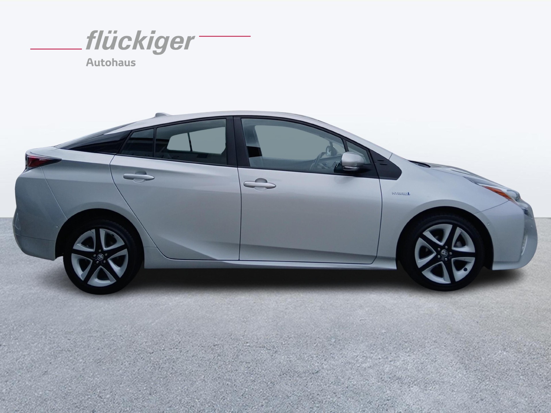 TOYOTA Prius 1.8 VVTi HSD Sol Premium-image-3