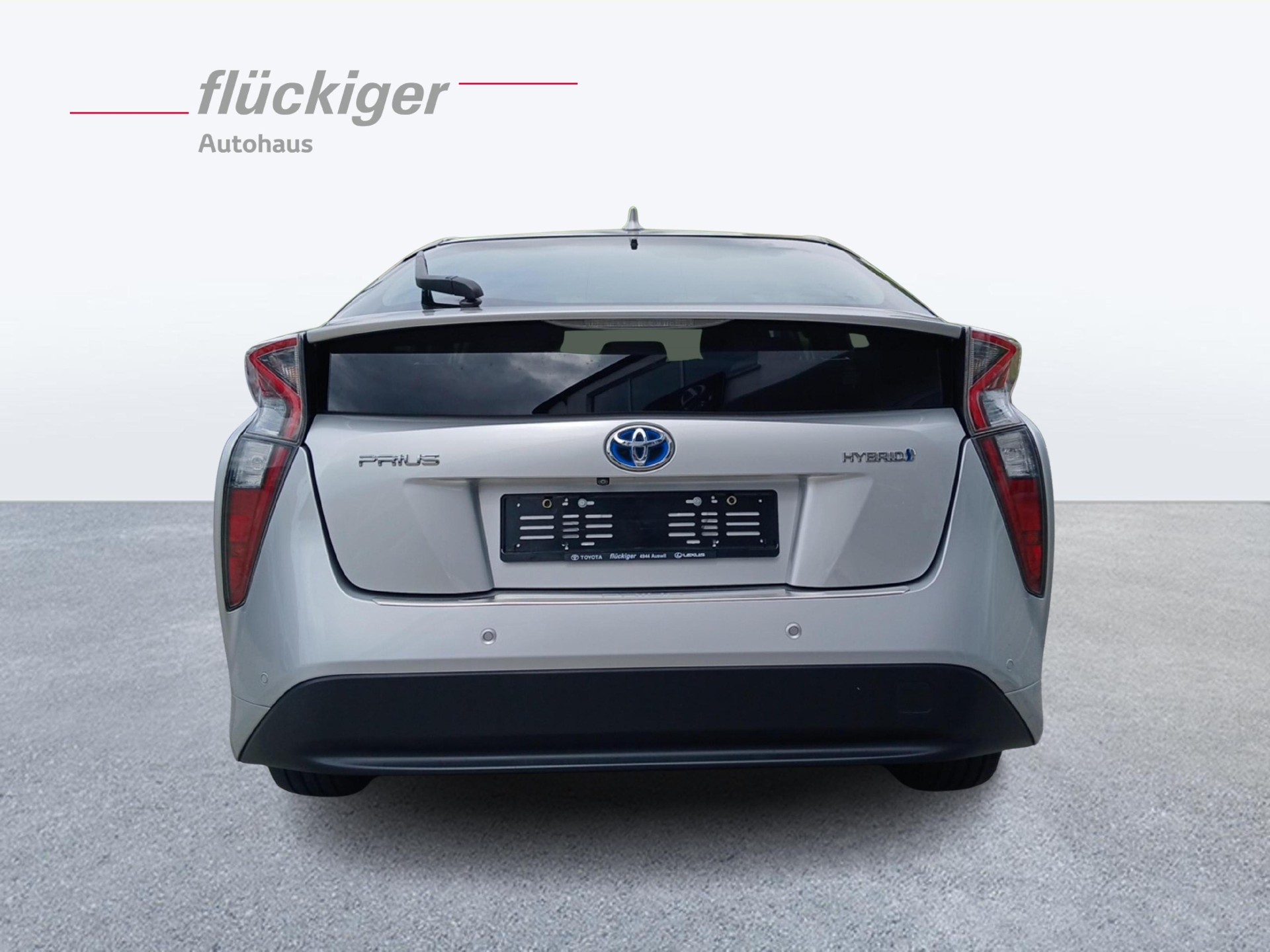TOYOTA Prius 1.8 VVTi HSD Sol Premium-image-5