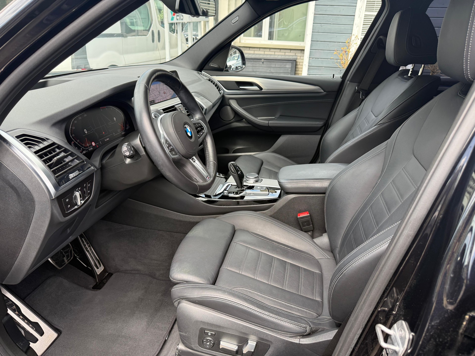 BMW X3 30d xDrive SAG-image-8