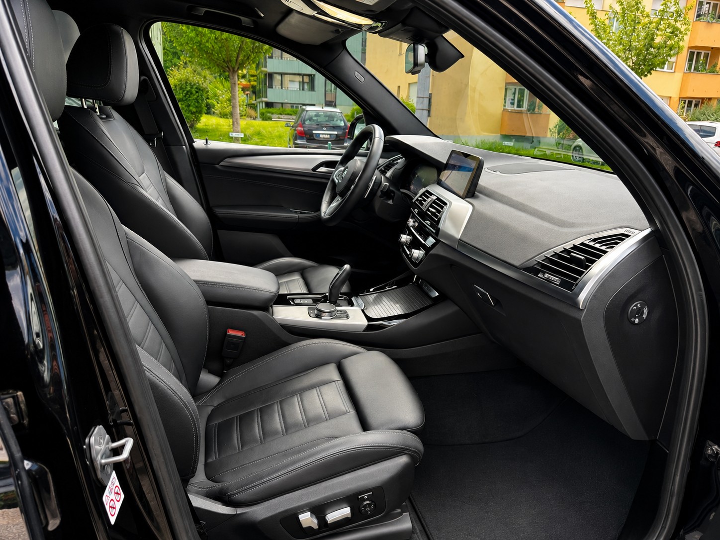 BMW X3 30d xDrive SAG-image-19