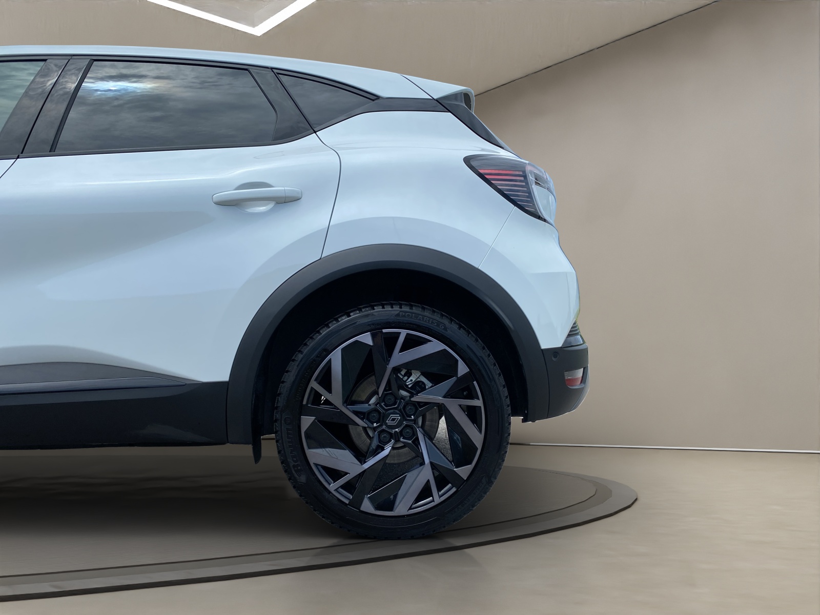 RENAULT Captur 1.3 TCe Esprit Alpine EDC-image-14