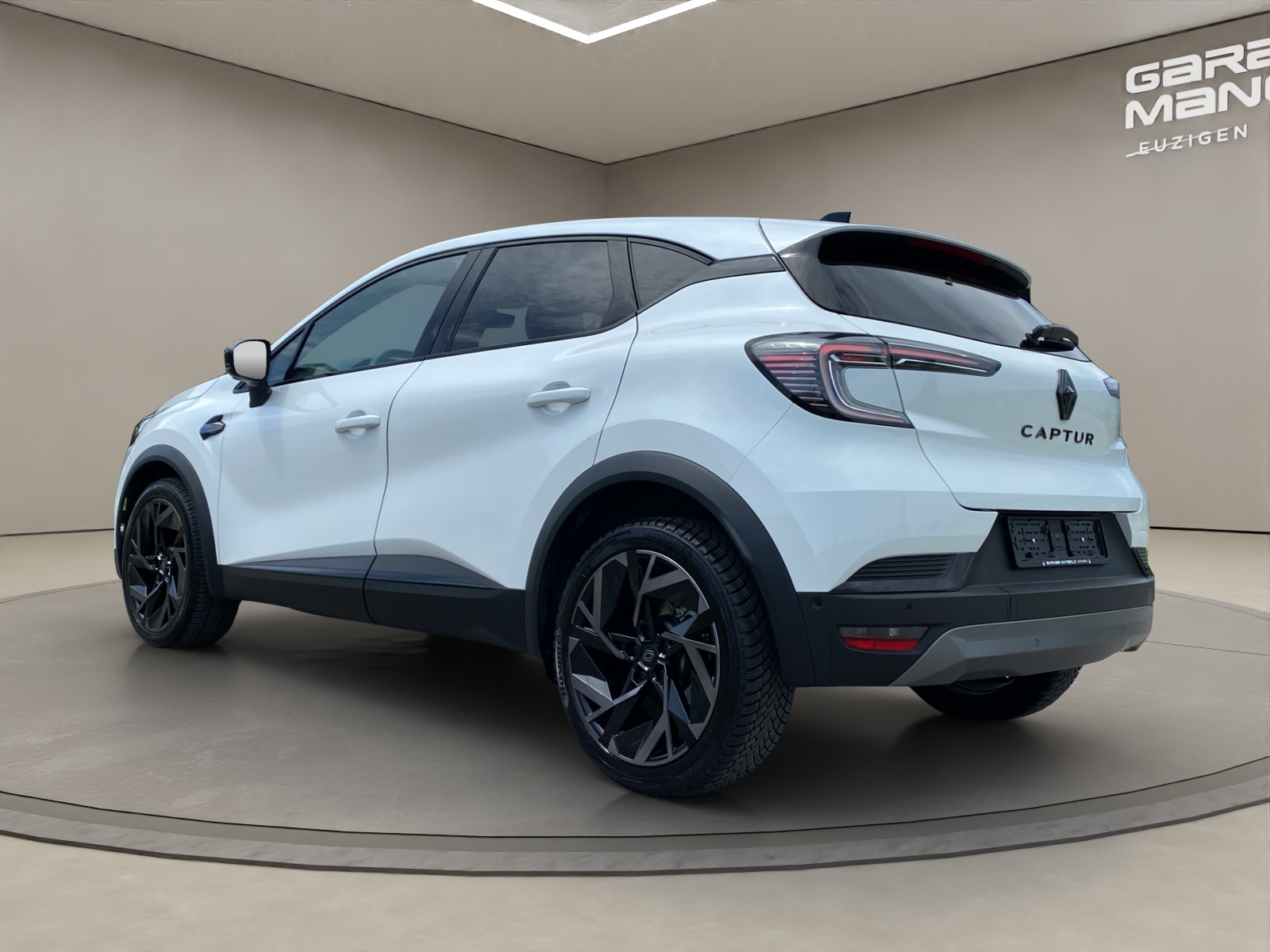 RENAULT Captur 1.3 TCe Esprit Alpine EDC-image-2