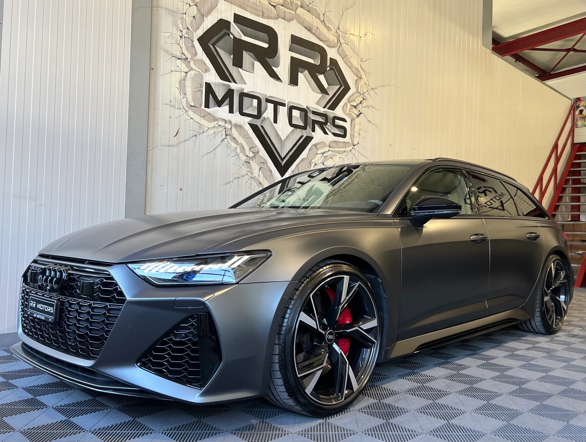 AUDI RS6 Avant 4.0 TFSI V8 quattro-image-0