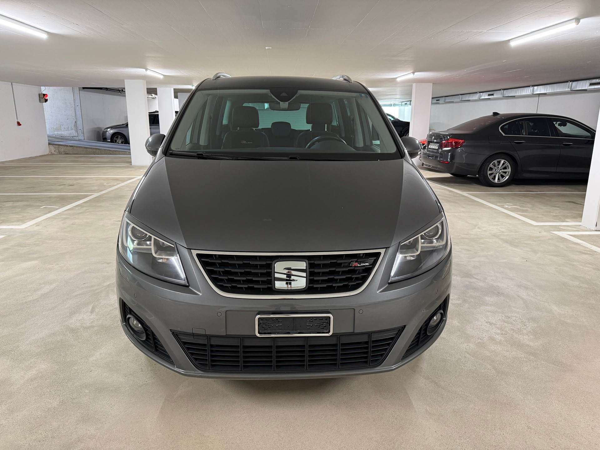 SEAT Alhambra 2.0 TDI 4Drive SWISS FR-image-6