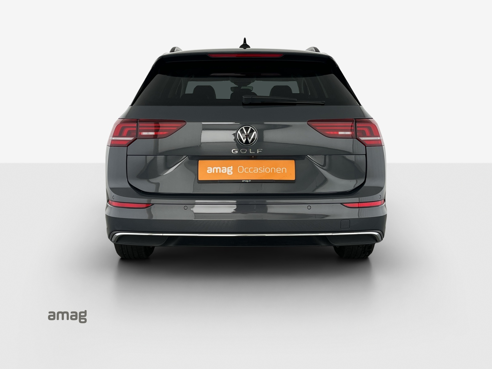 VW Golf Variant 2.0 TDI Style DSG-image-3