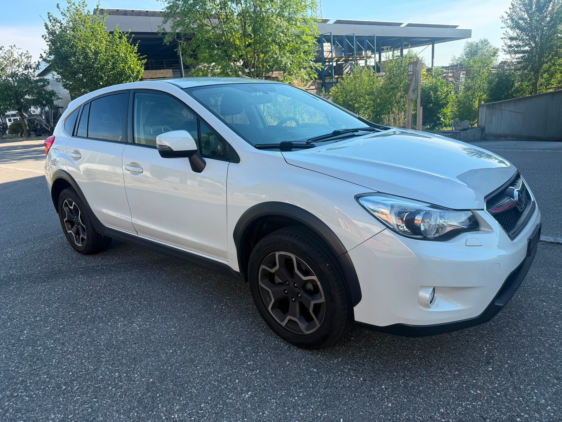 SUBARU XV 2.0 Swiss Two AWD-image-3