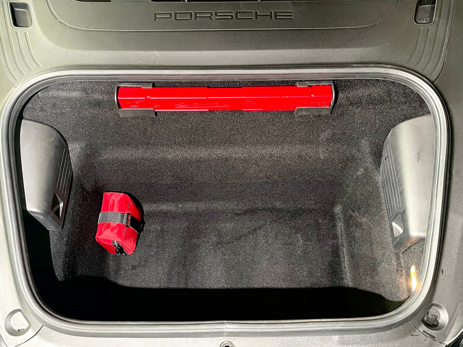 PORSCHE 911 GT3 Touring - 991 als Handschalter 500PS-image-18