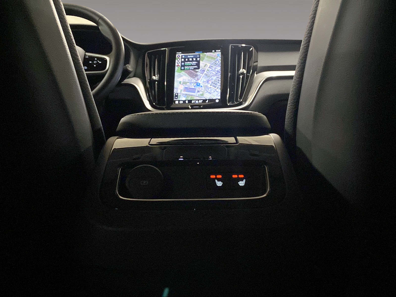 VOLVO V60 2.0 T6 TE Plus Dark eAWD-image-6