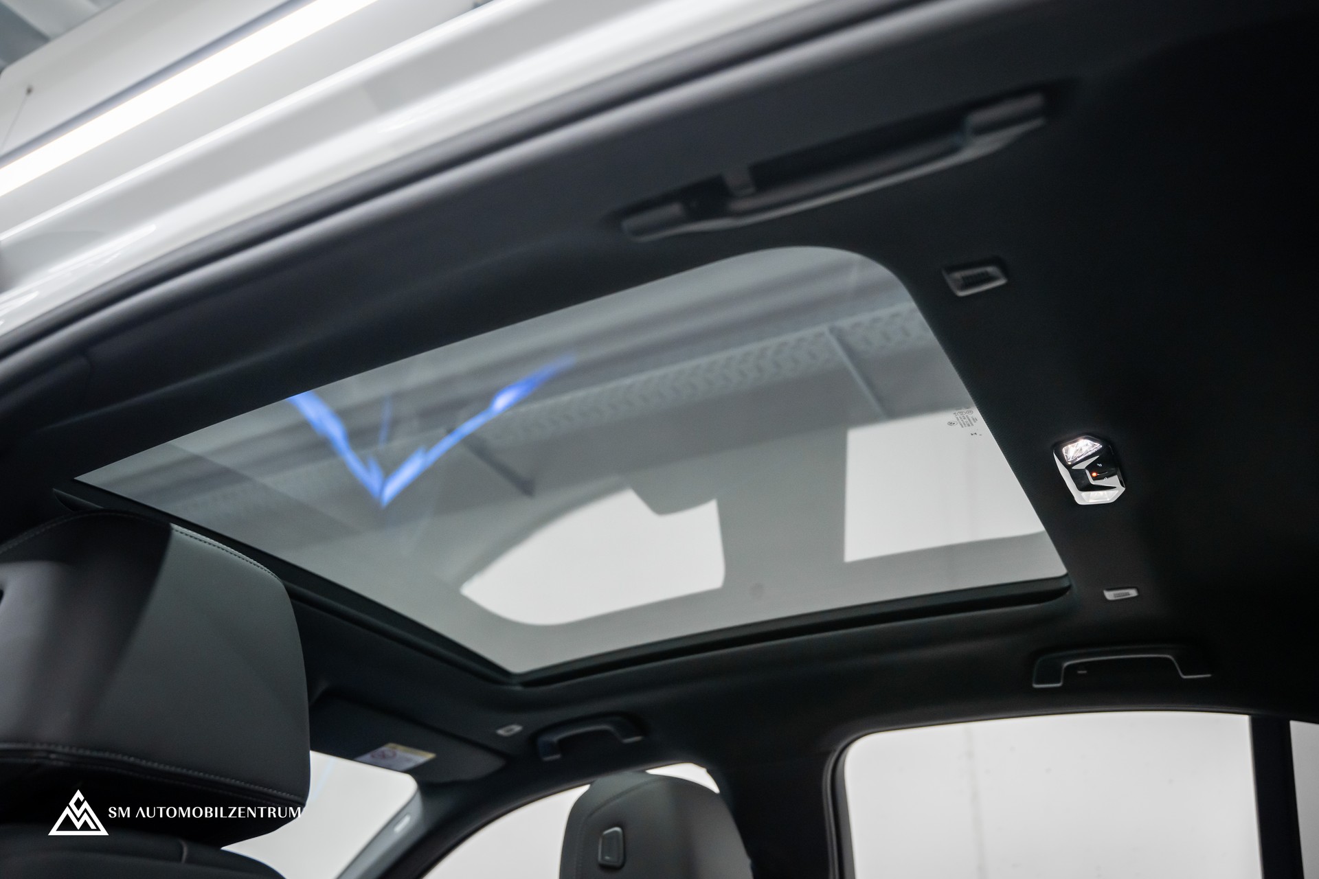 BMW 540d xDrive 48V M Sport / Panorama / Head-Up / Bowers&Wilkins / Sitzbelüftung-image-21