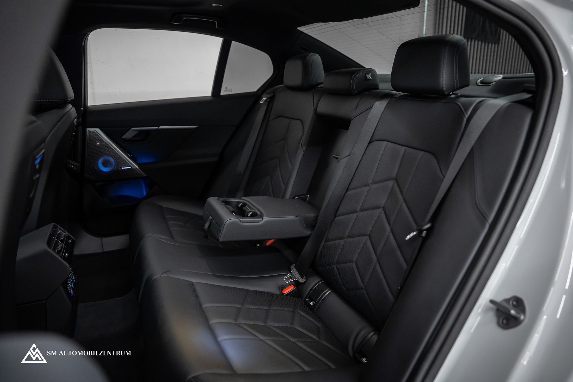 BMW 540d xDrive 48V M Sport / Panorama / Head-Up / Bowers&Wilkins / Sitzbelüftung-image-20