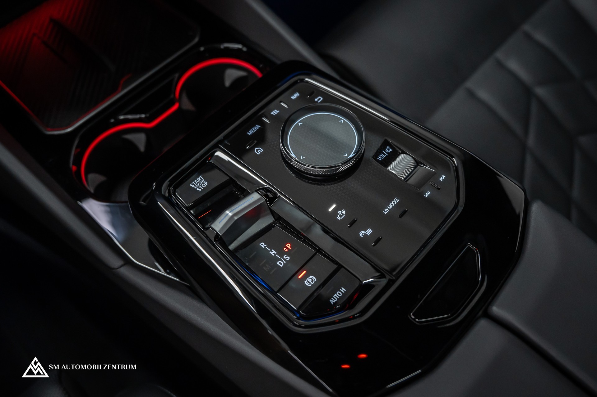 BMW 540d xDrive 48V M Sport / Panorama / Head-Up / Bowers&Wilkins / Sitzbelüftung-image-34