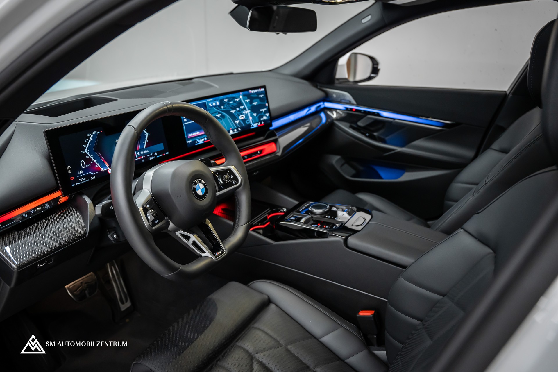 BMW 540d xDrive 48V M Sport / Panorama / Head-Up / Bowers&Wilkins / Sitzbelüftung-image-16