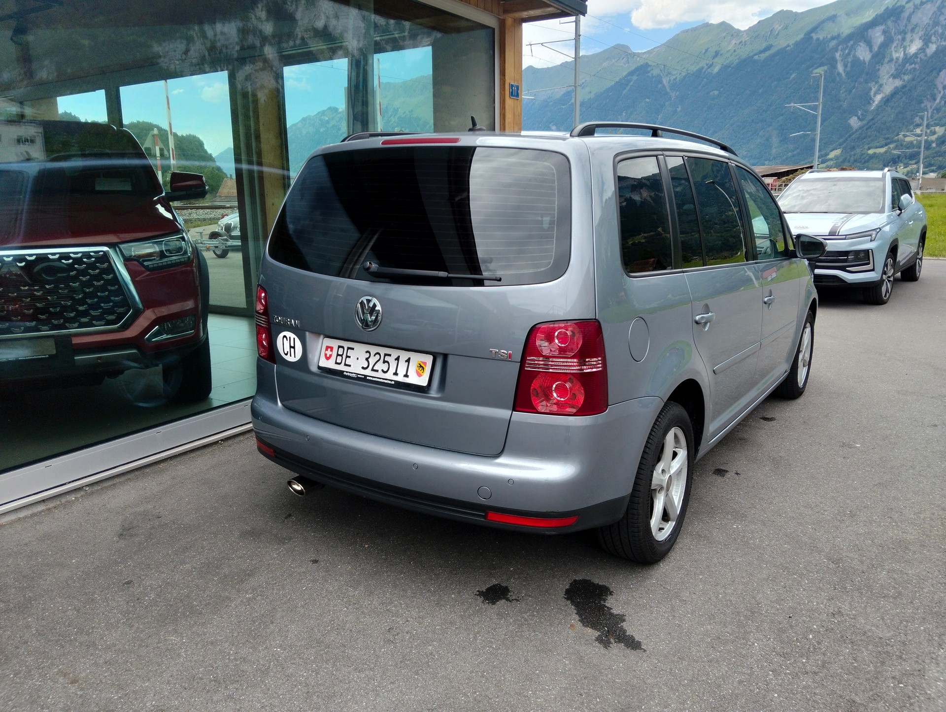 VW Touran 1.4 TSI Highline DSG-image-5