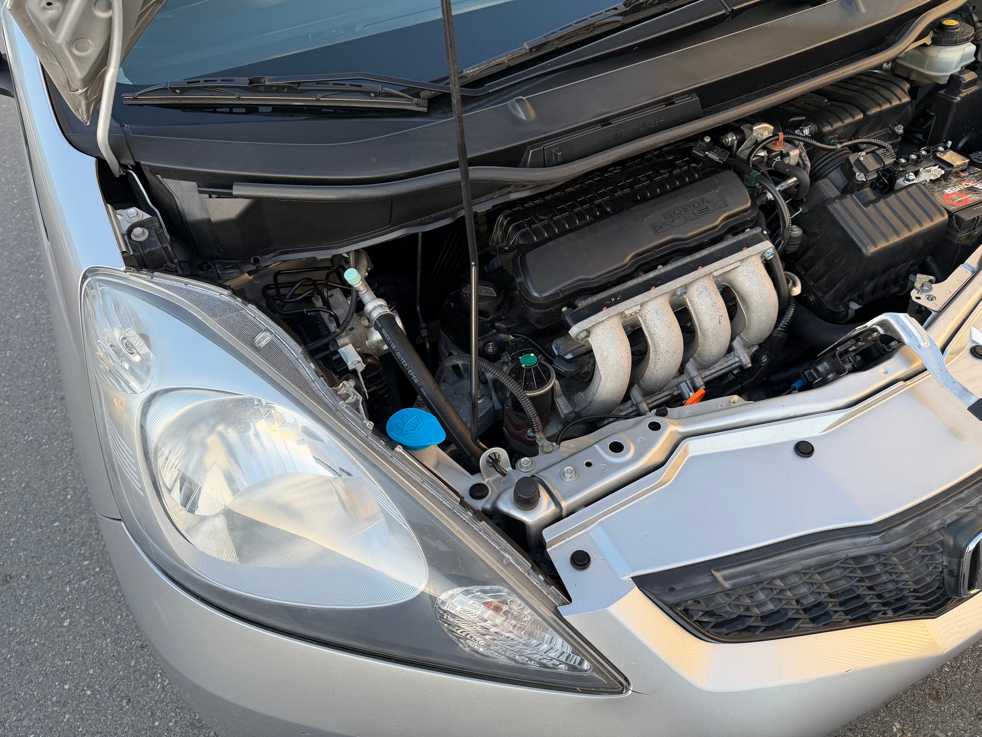 HONDA Jazz 1.3i Hybrid Comfort CVT-image-49