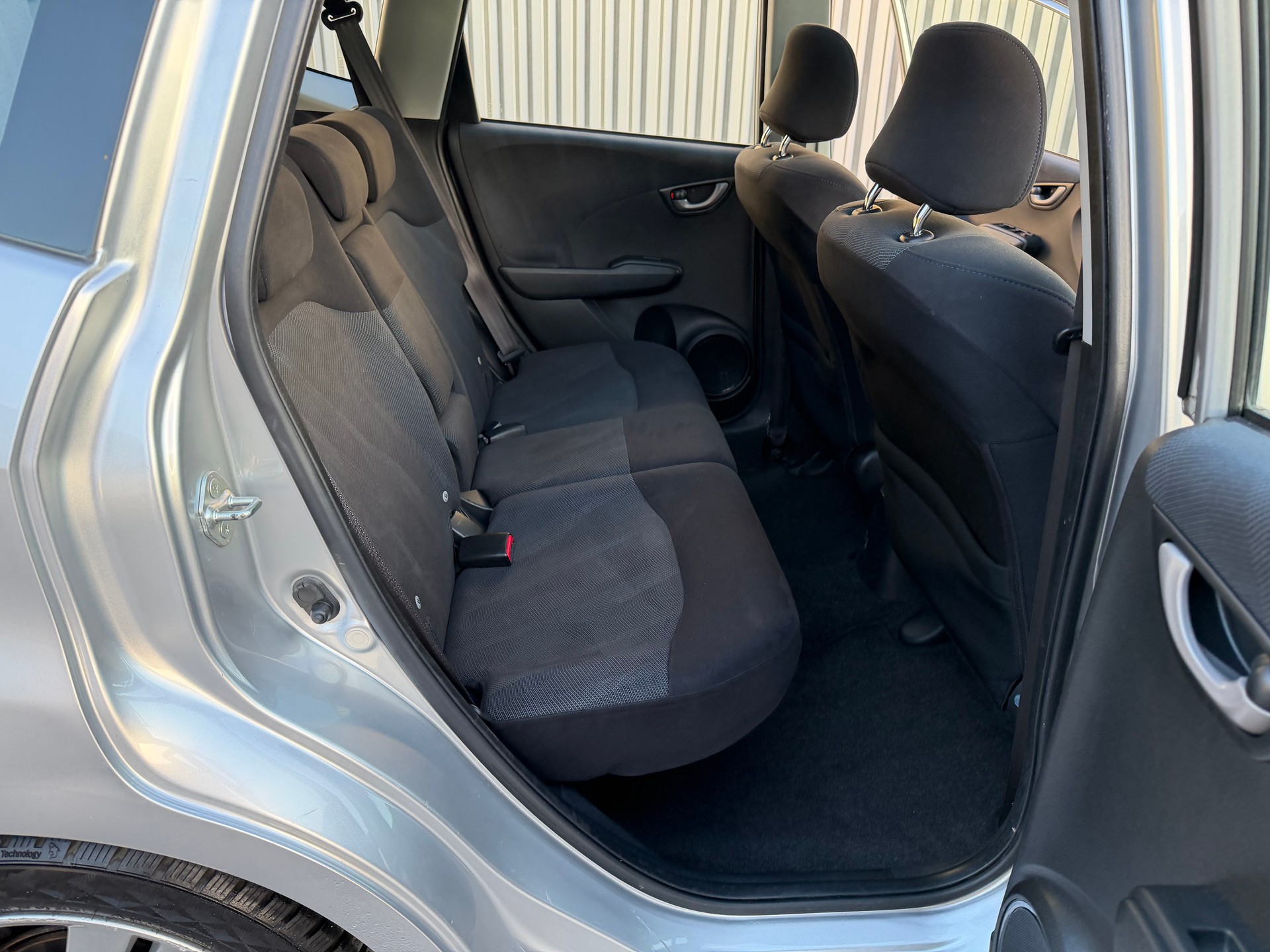 HONDA Jazz 1.3i Hybrid Comfort CVT-image-21
