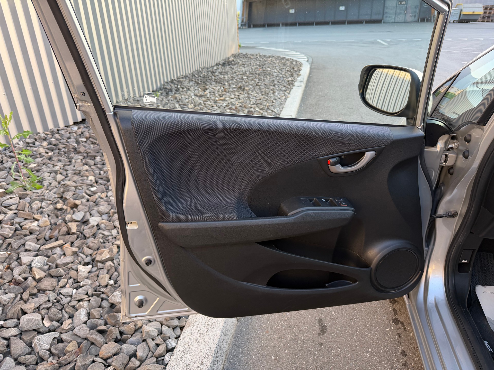 HONDA Jazz 1.3i Hybrid Comfort CVT-image-10